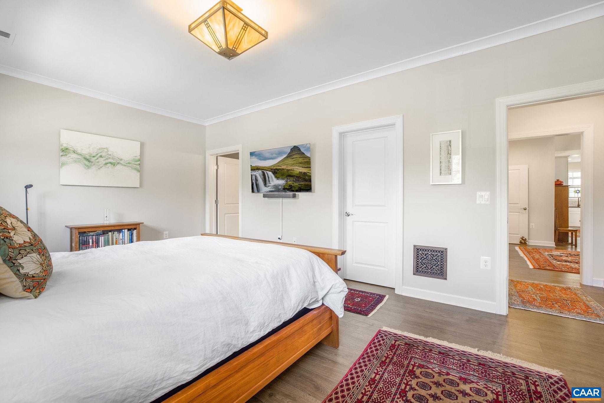 OLD TRAIL - Residential