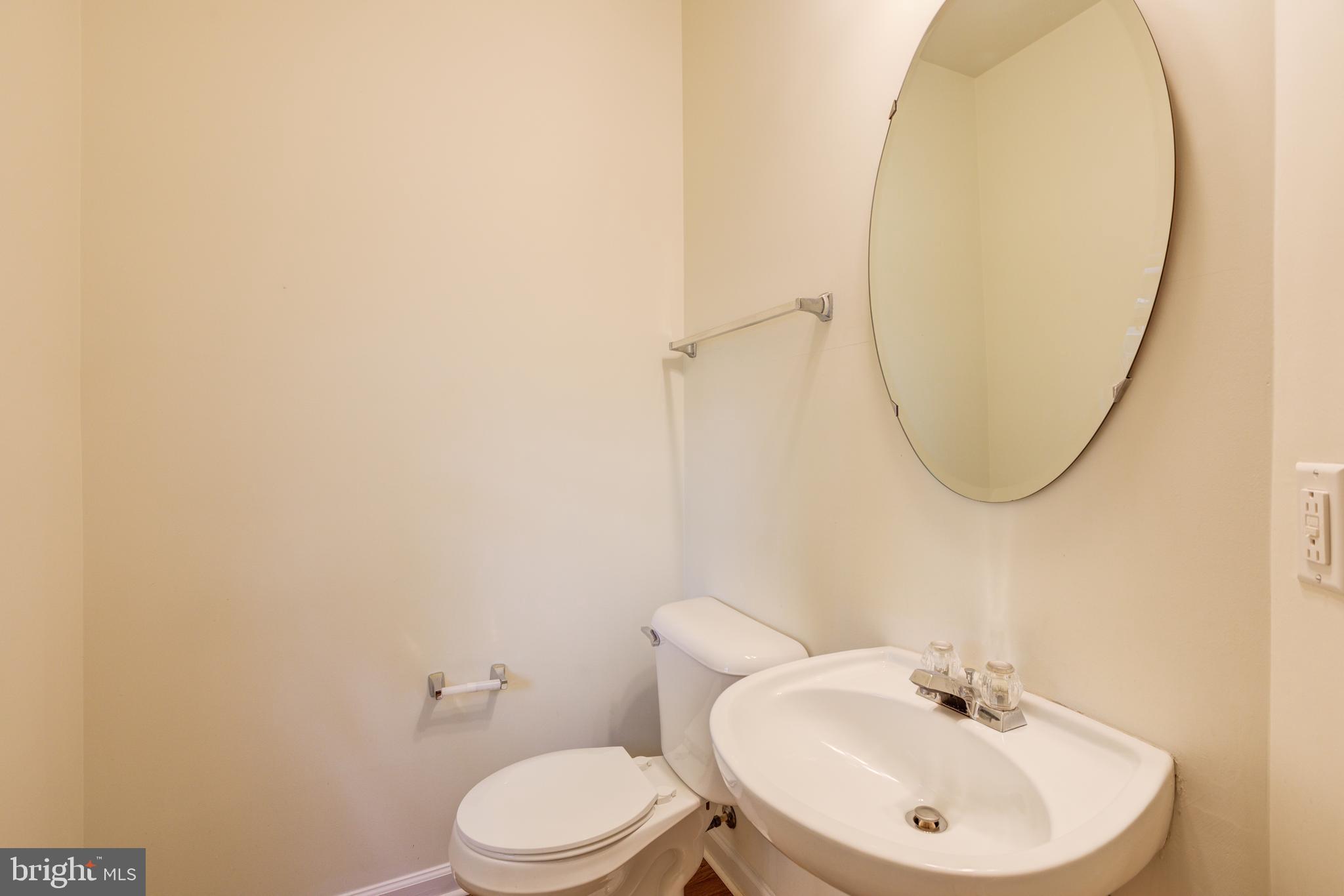 CEDAR LAKES - Residential Lease