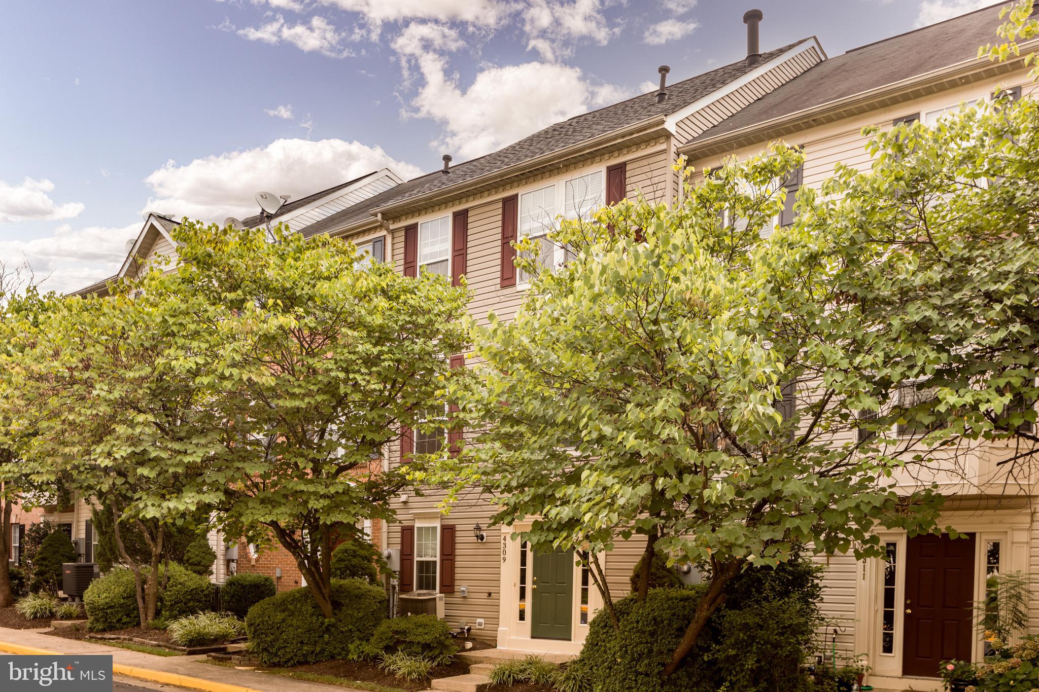 CEDAR LAKES - Residential Lease