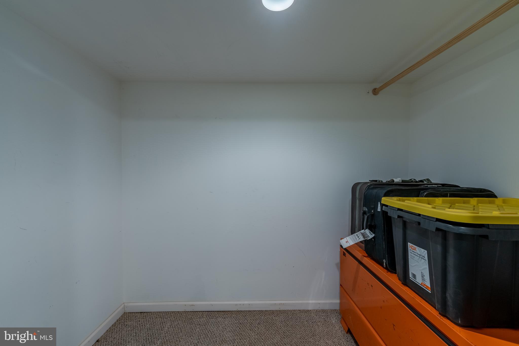 FAIRFIELD - Residential