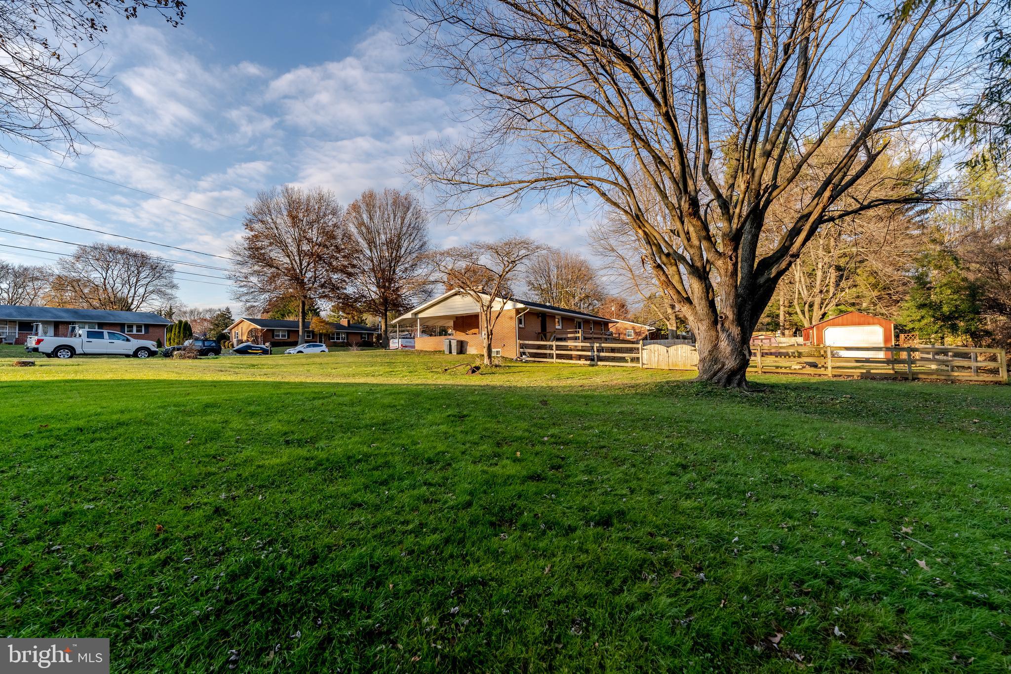 FAIRFIELD - Residential