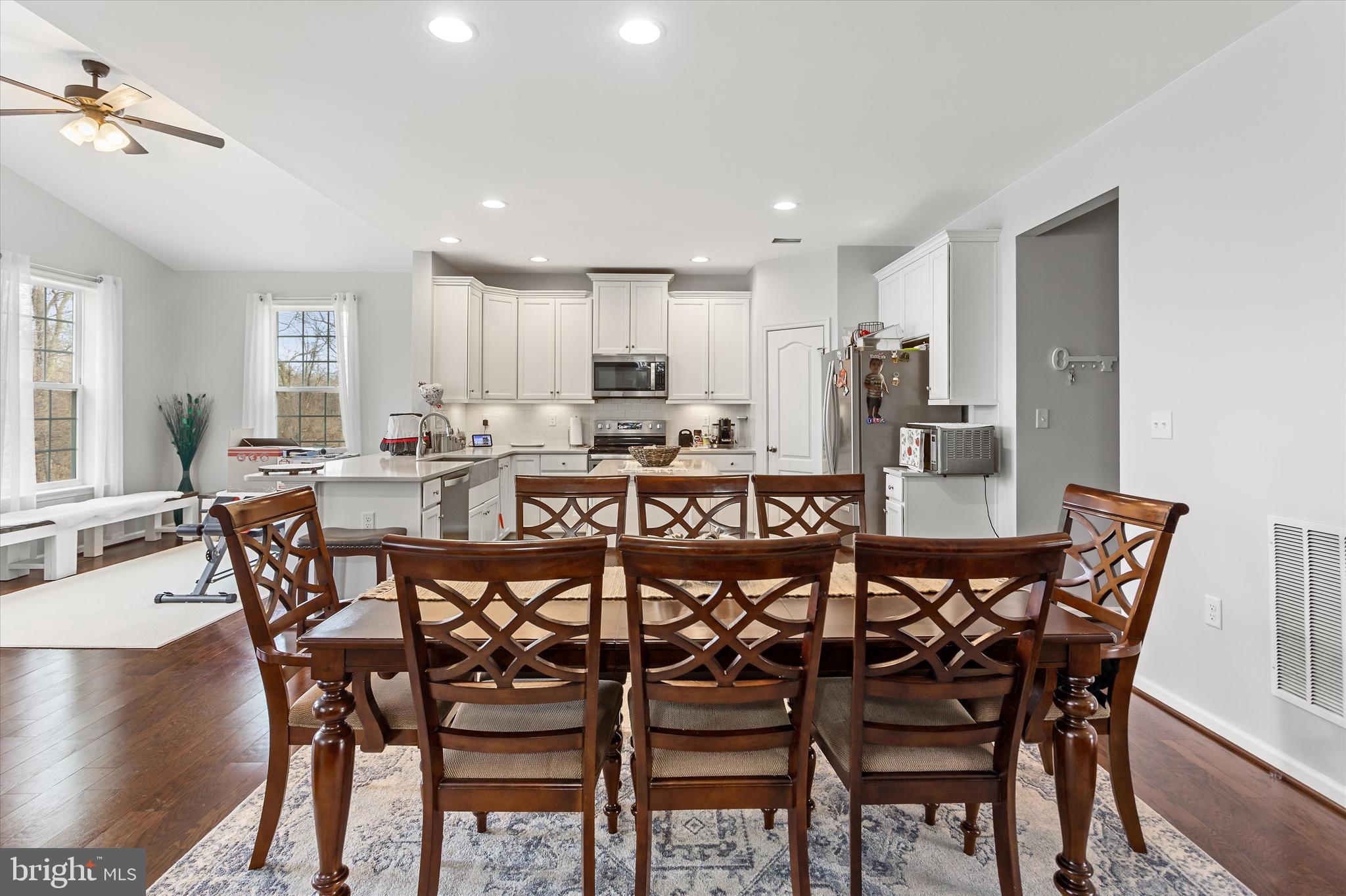 MARTINSBURG STATION - Residential