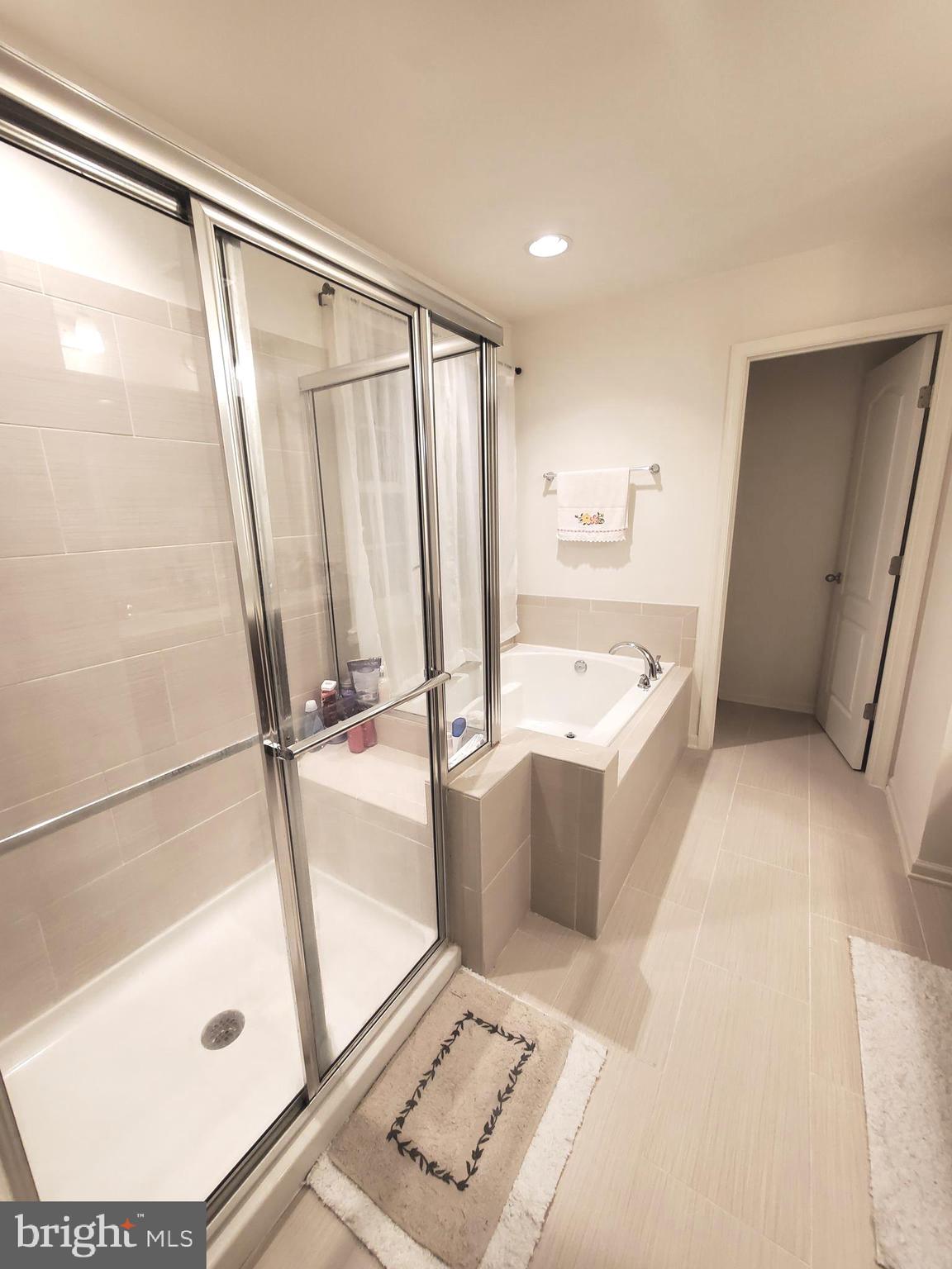 MARTINSBURG STATION - Residential