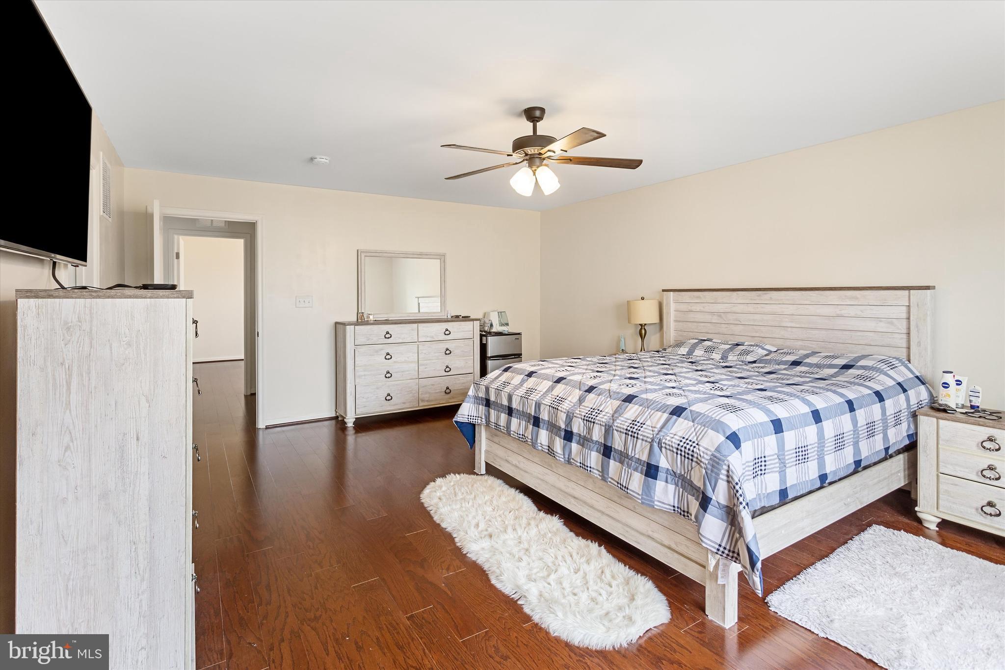 MARTINSBURG STATION - Residential