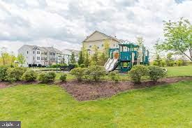 MARTINSBURG STATION - Residential