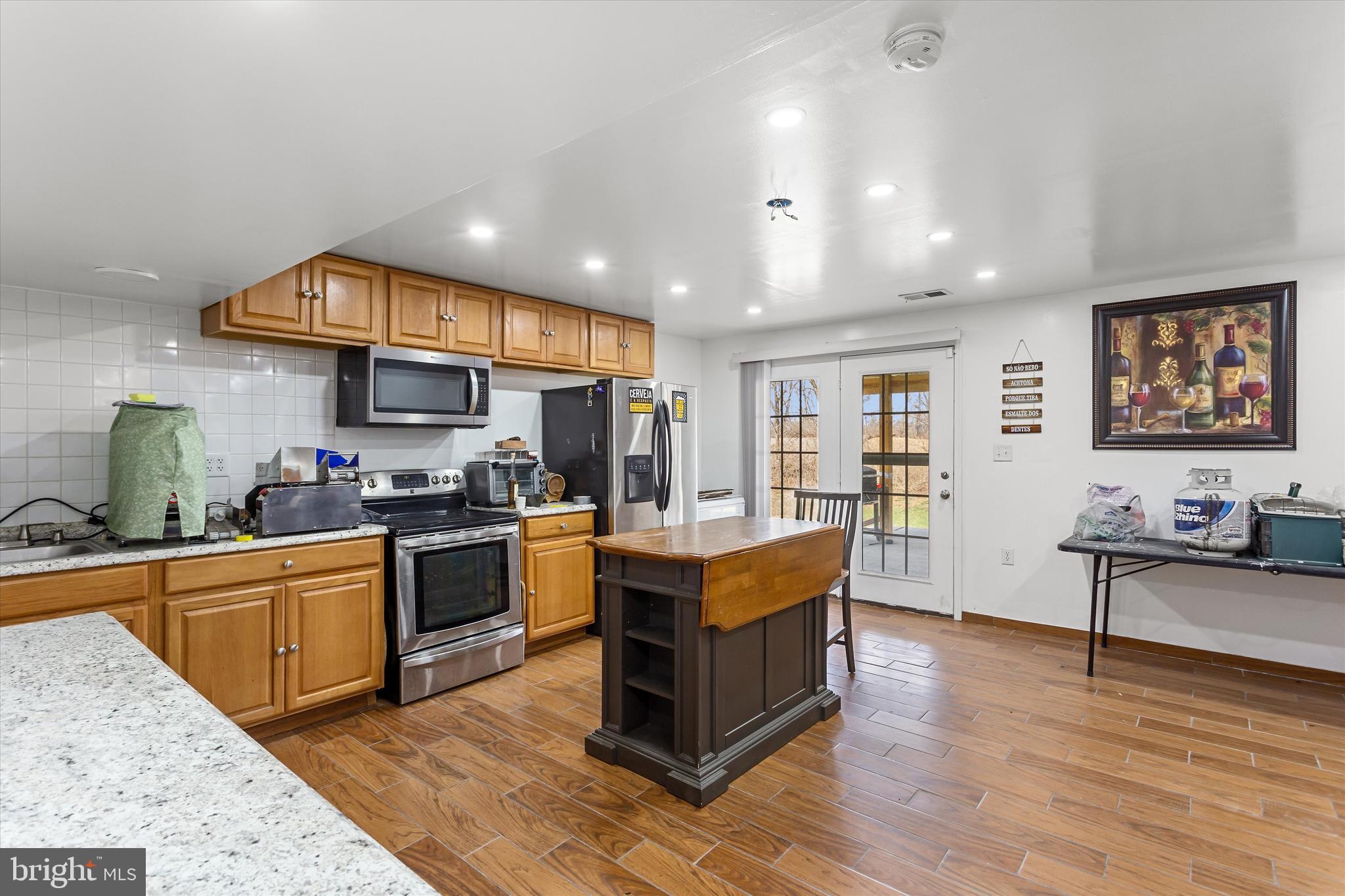 MARTINSBURG STATION - Residential