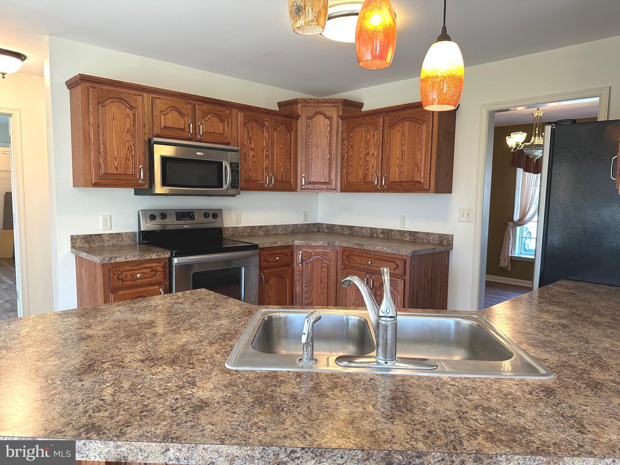 HUNTERS CHASE - Residential