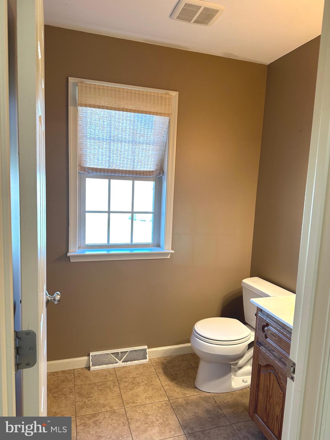 HUNTERS CHASE - Residential