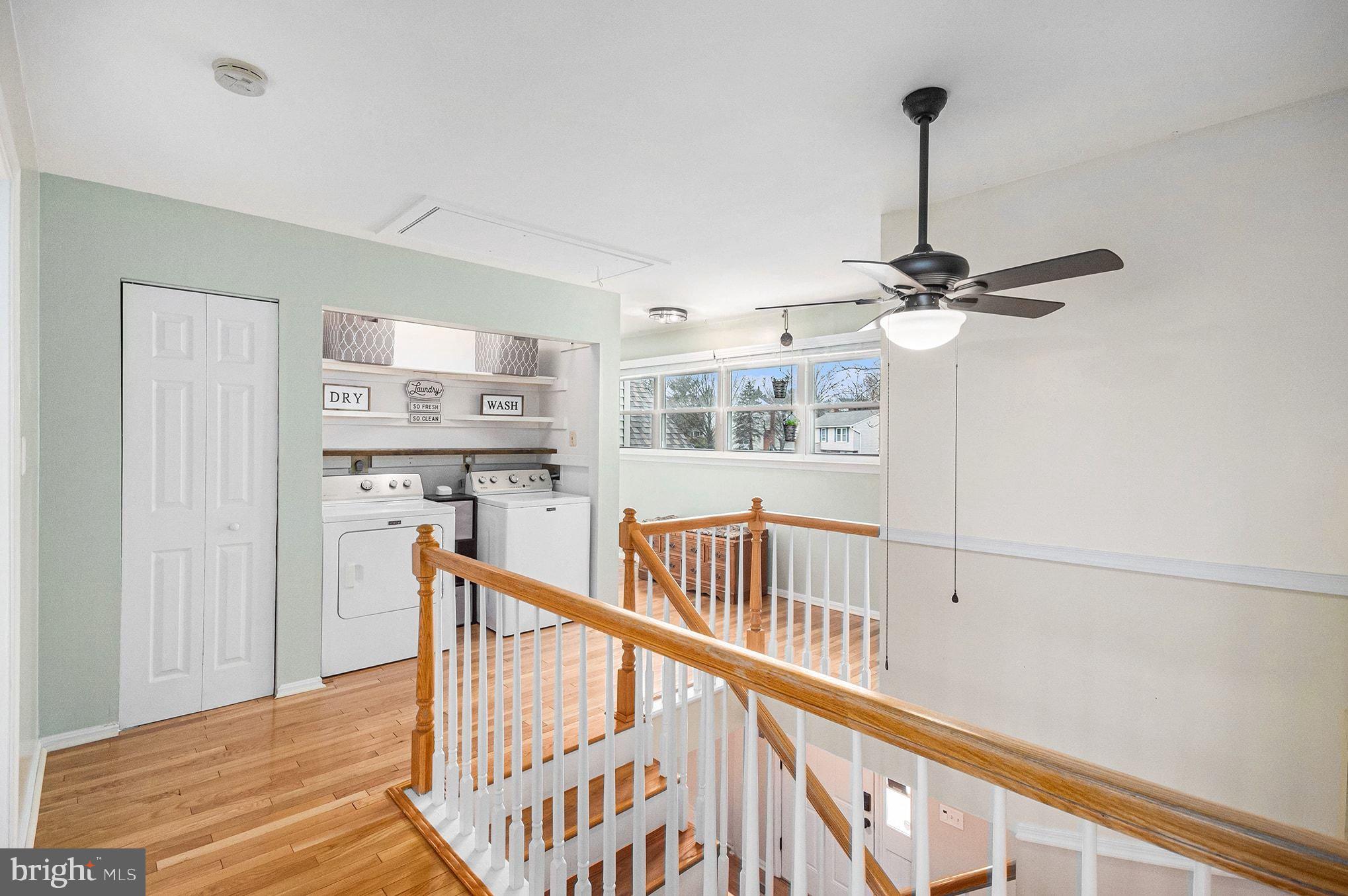 CRESTBROOK - Residential