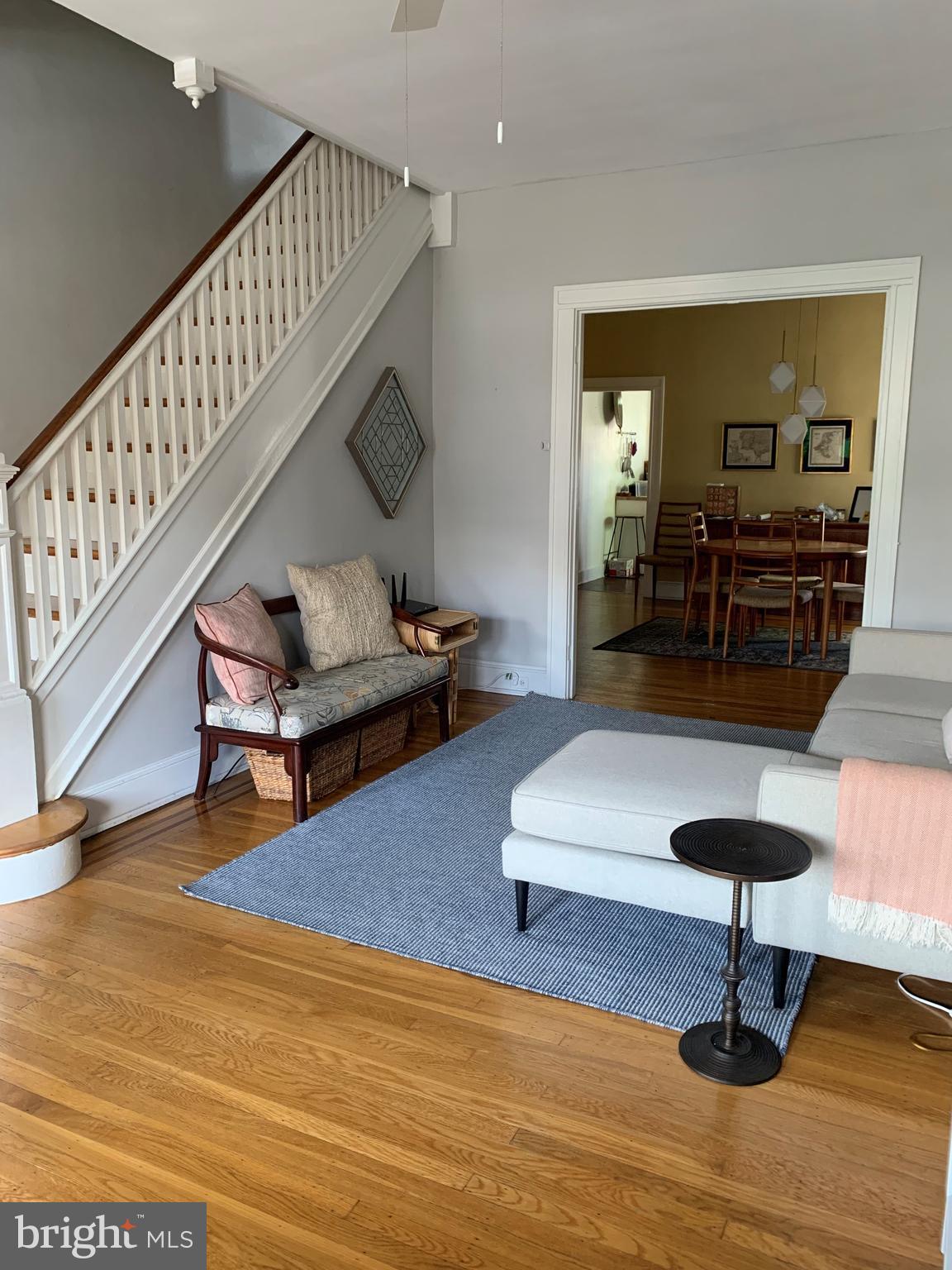 1228 W 37TH STREET