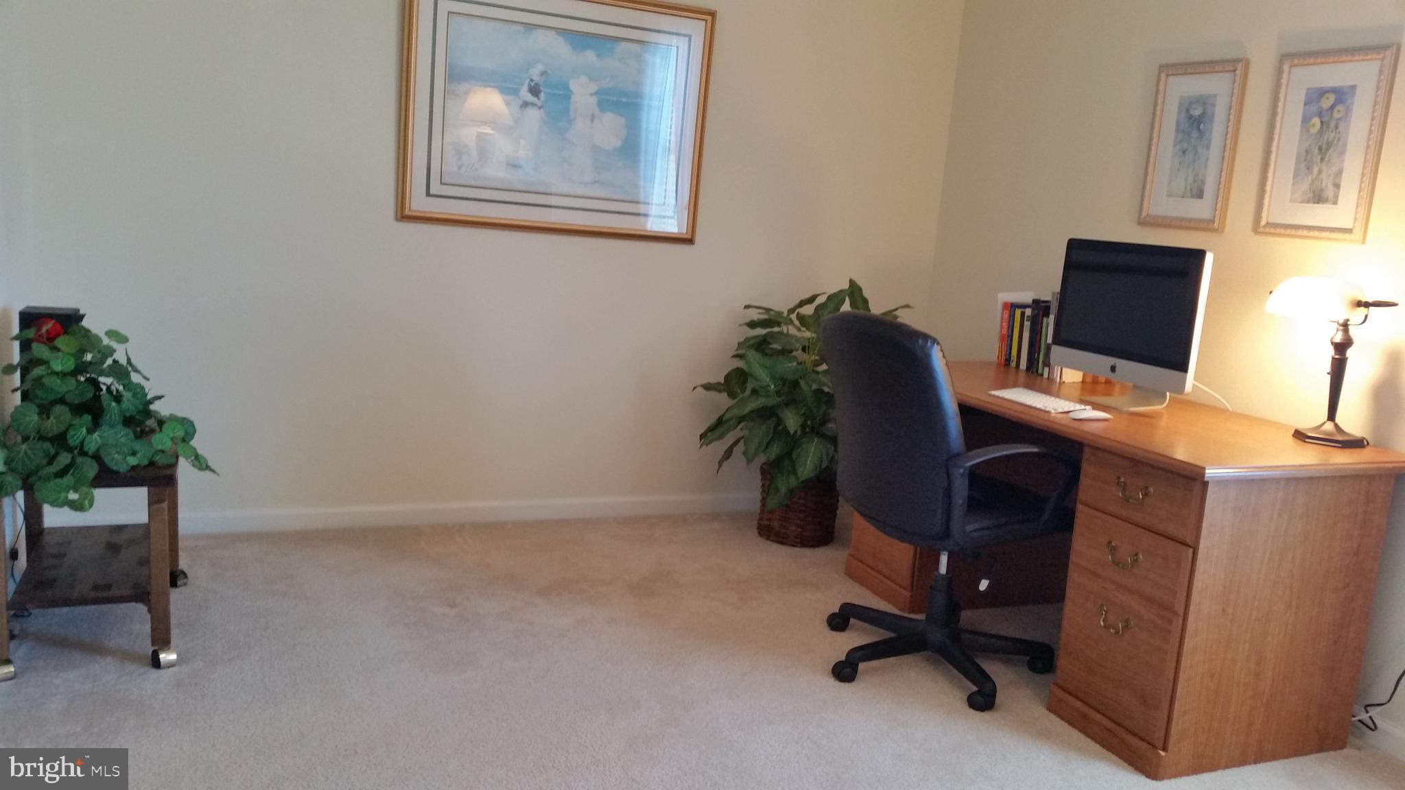 MANCHESTER MEADOWS - Residential
