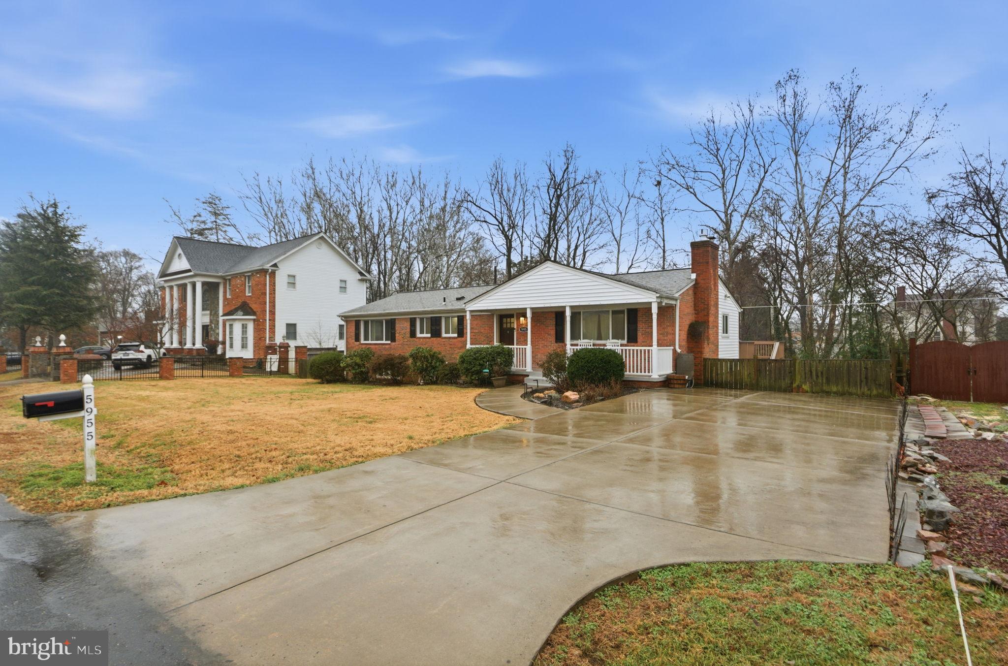 TARA VILLAGE - Residential