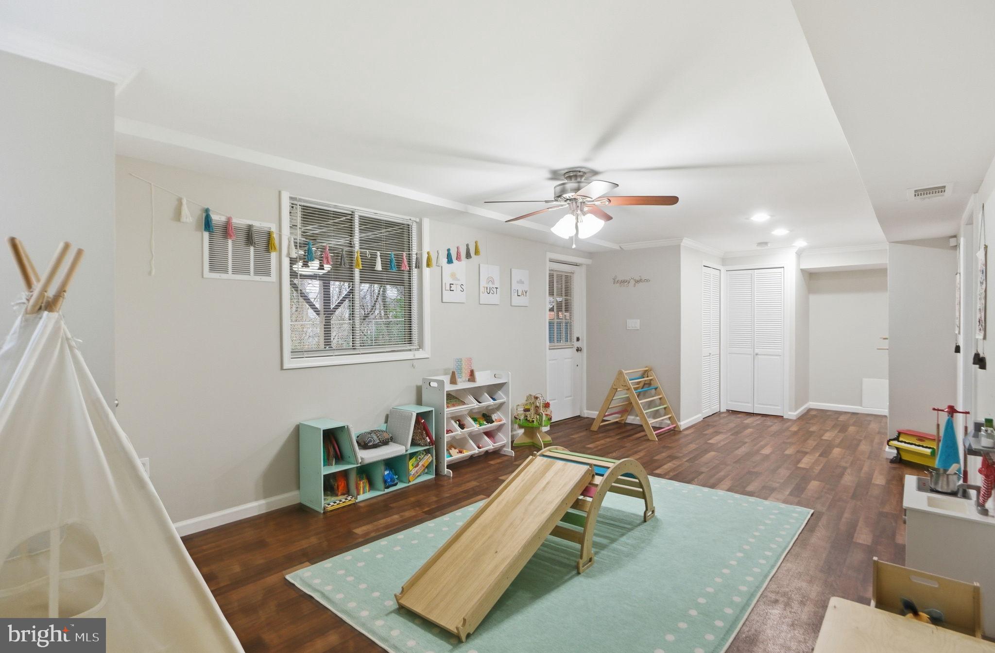 TARA VILLAGE - Residential