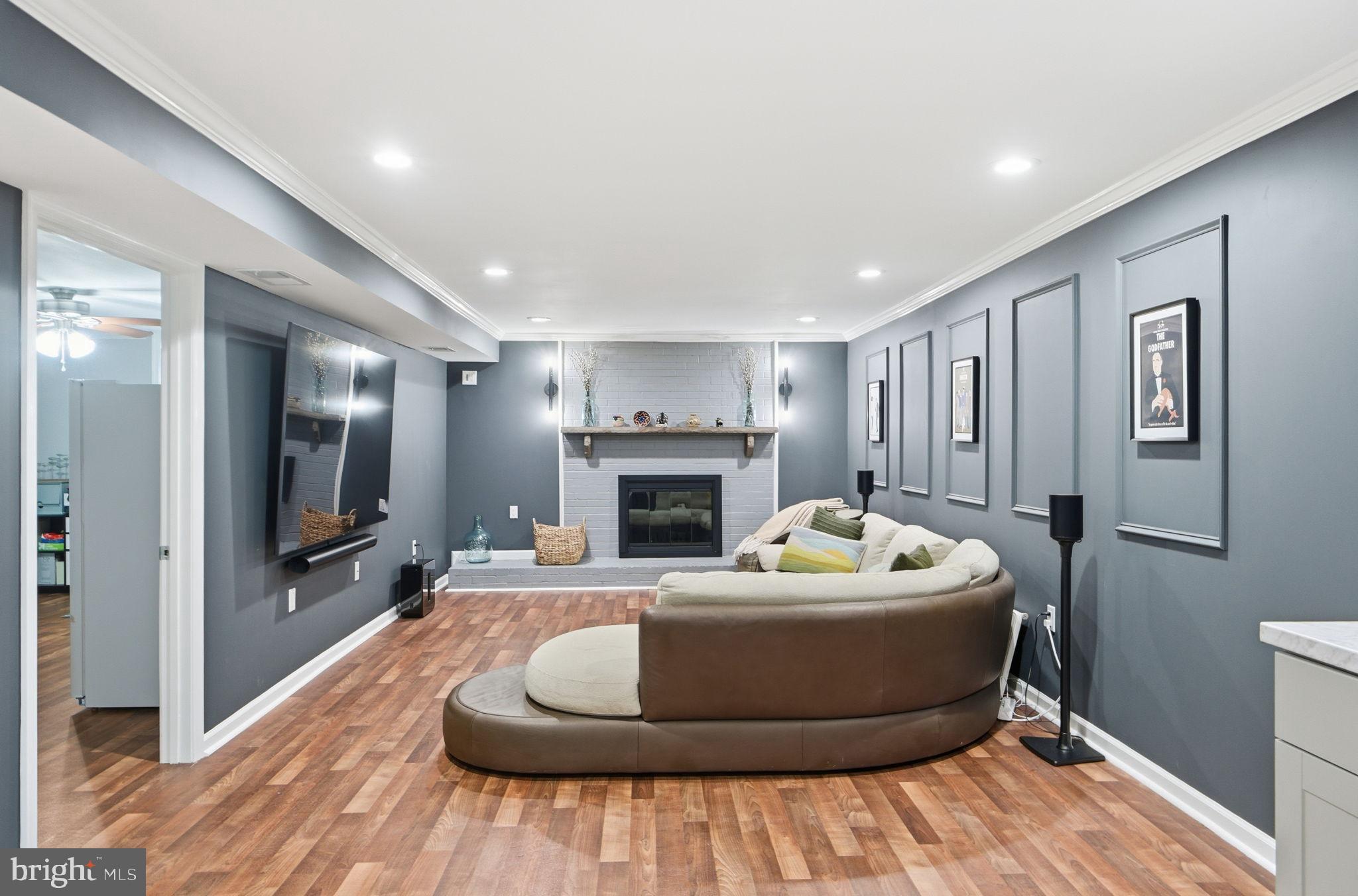 TARA VILLAGE - Residential