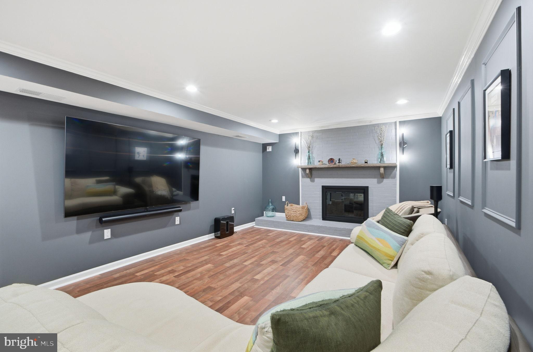 TARA VILLAGE - Residential