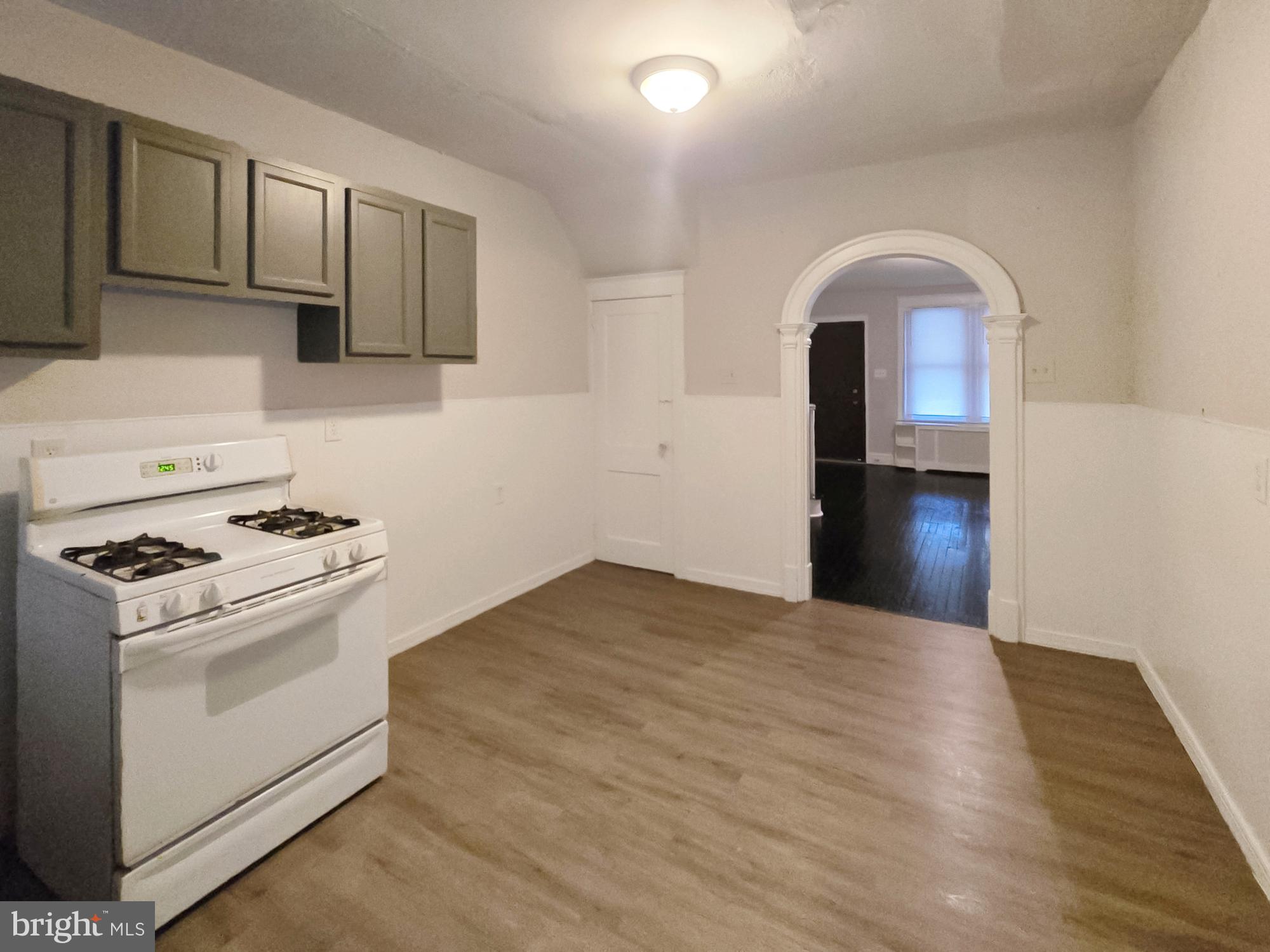 PHILADELPHIA (WEST) - Residential Lease