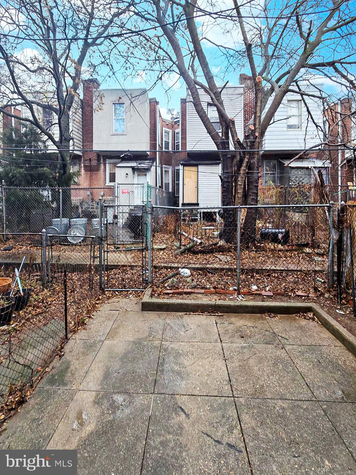 PHILADELPHIA (WEST) - Residential Lease