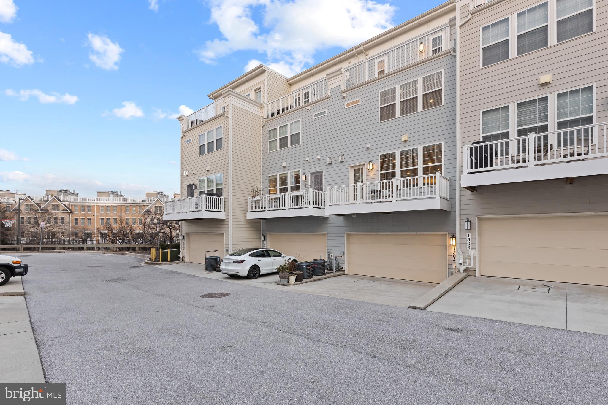 FEDERAL HILL HISTORIC DISTRICT - Residential