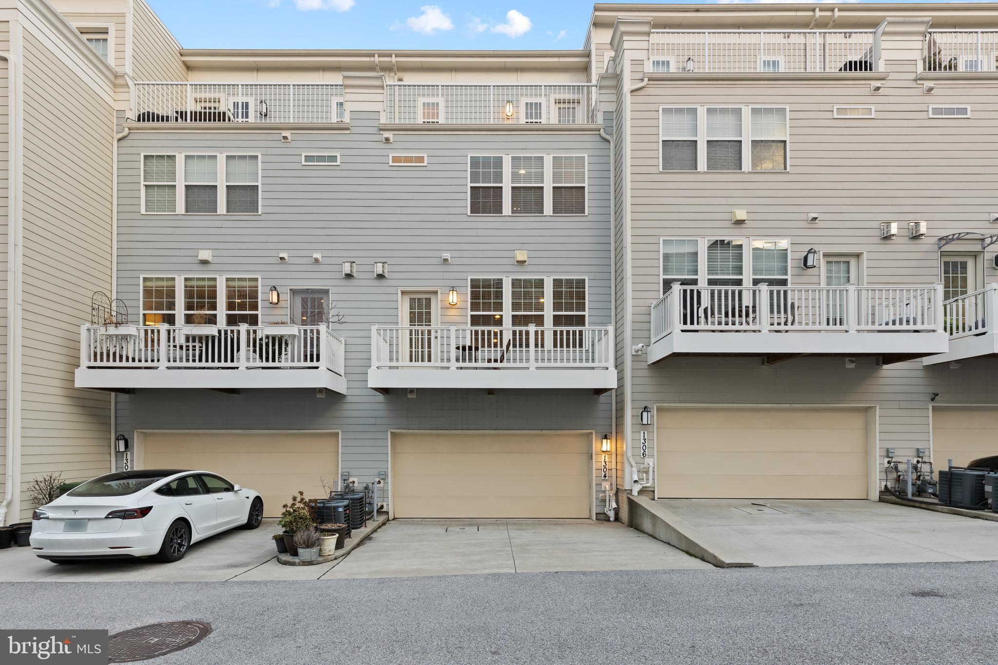 FEDERAL HILL HISTORIC DISTRICT - Residential