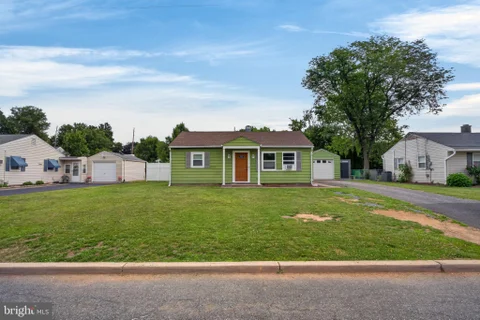 309 Stelko Avenue, Phillipsburg, NJ 08865 - #: NJWR2000550