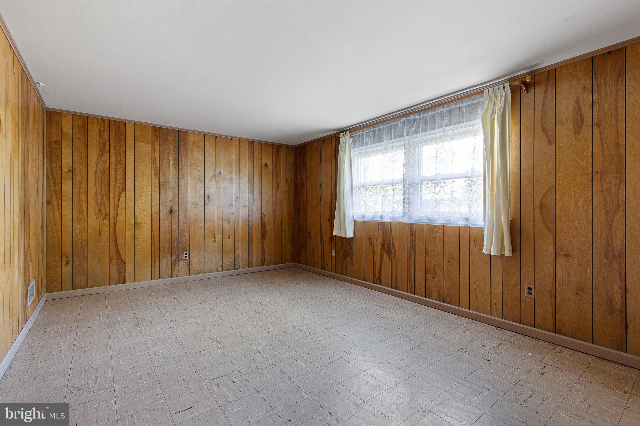 LONGWOOD - Residential
