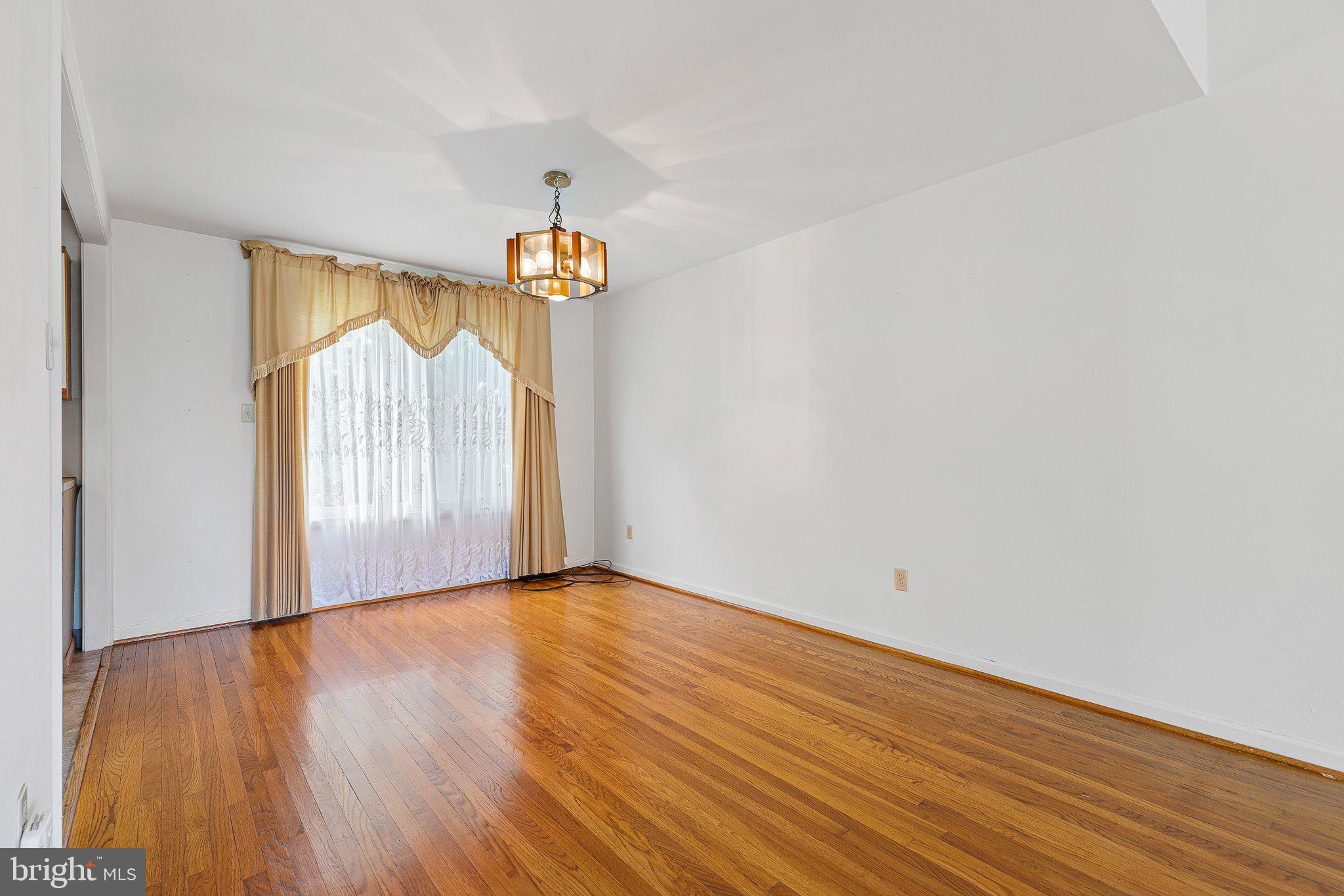 LONGWOOD - Residential