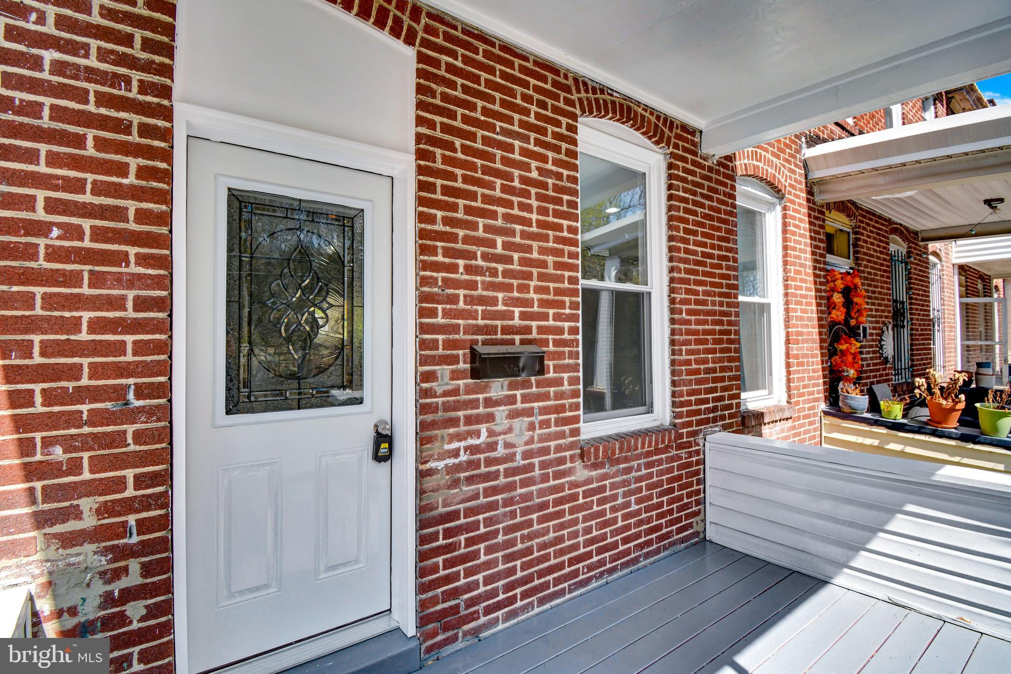 CONTRACT FELL THROUGH!!! QUIET NEIGBORHOOD. RENOVATED HOME . EVERYTHING IS NEW.. GREAT LOCATION. CLOSED TO JOHNS HOPKINS UNIVERSITY AND WALKING DISTANCE TO CHANNEL 45 TV