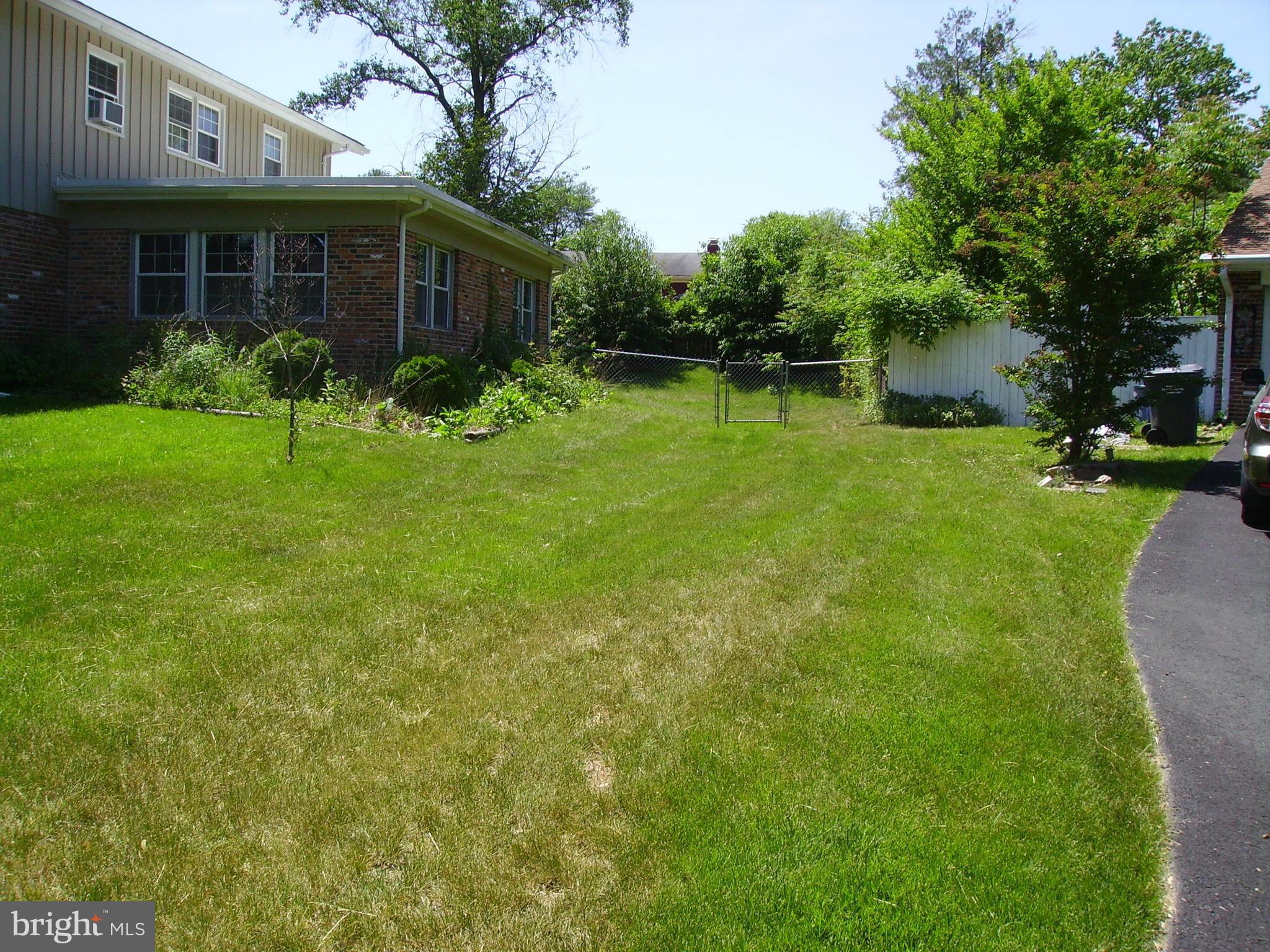 GLEN FOREST - Residential Lease