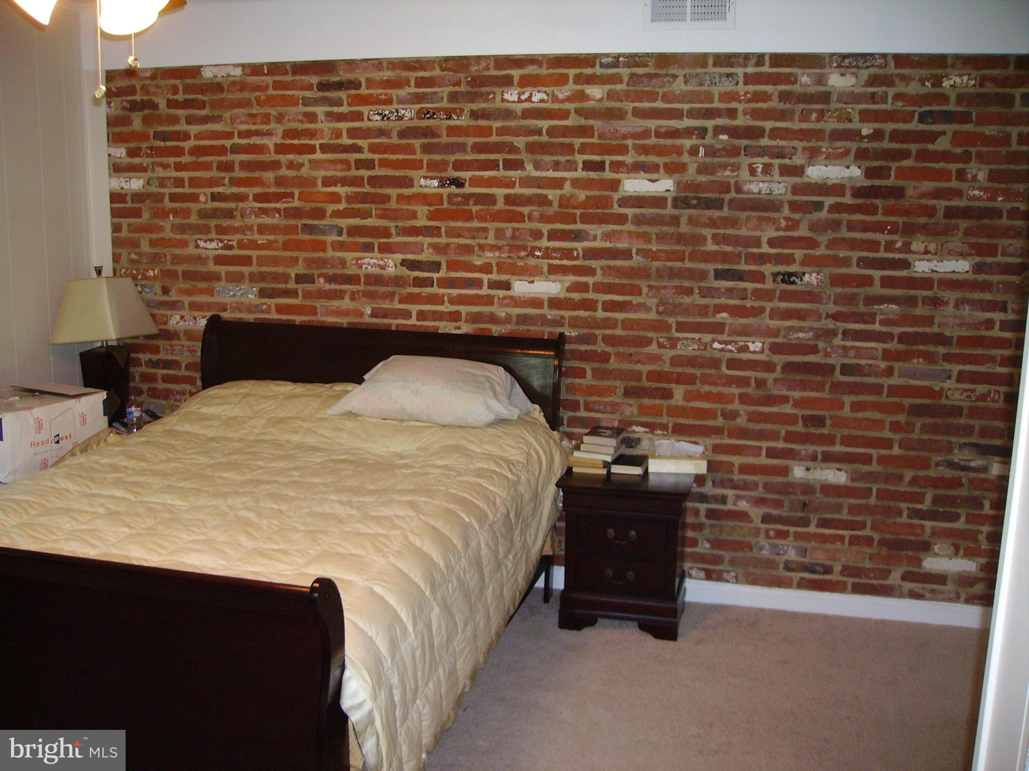 GLEN FOREST - Residential Lease