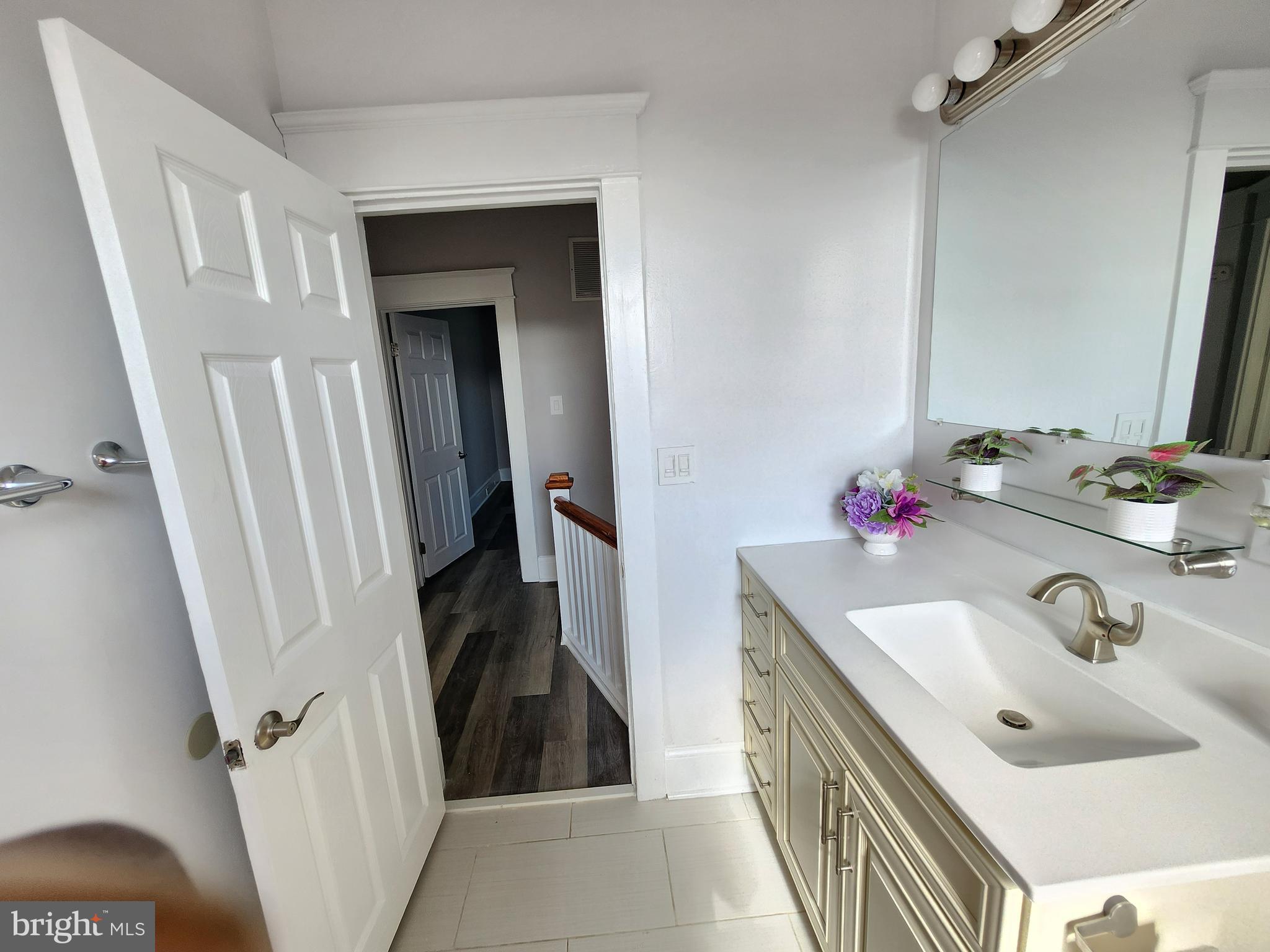 MONDAWMIN - Residential