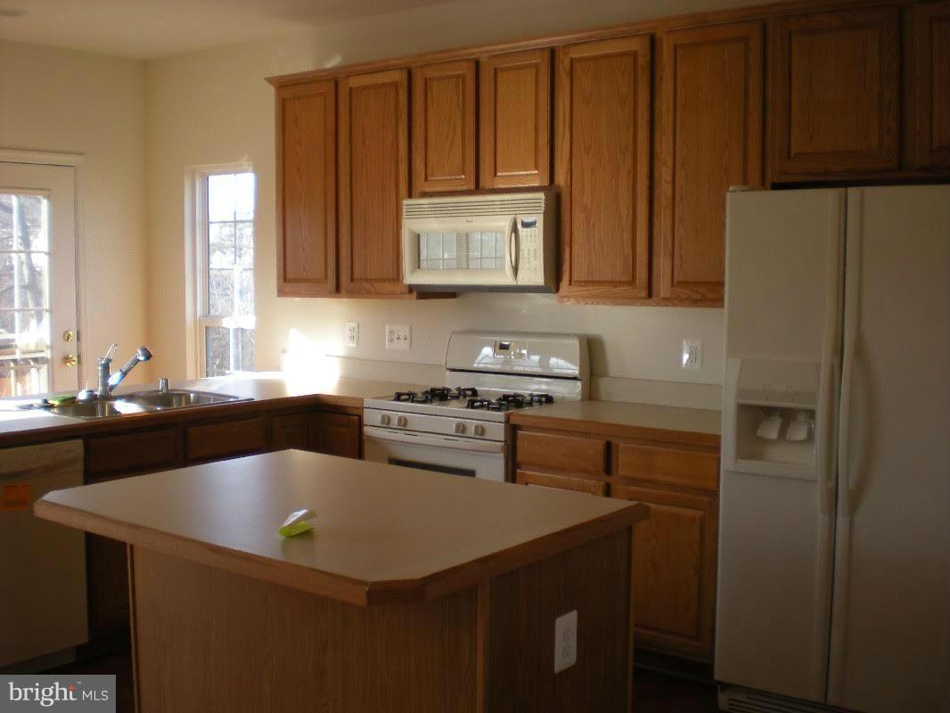 TAMARLANE - Residential Lease