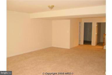 TAMARLANE - Residential Lease