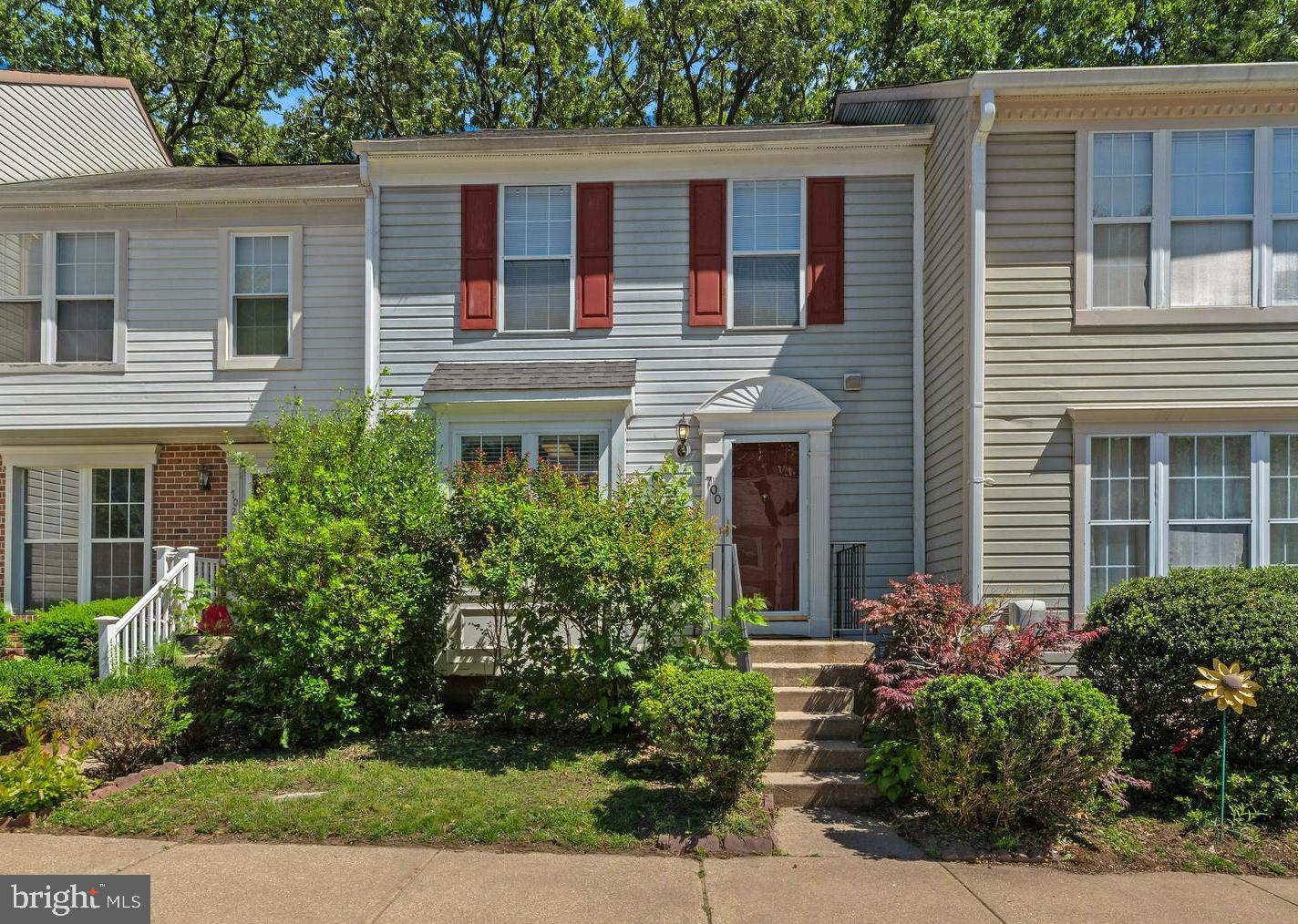 LIONS GATE - Residential