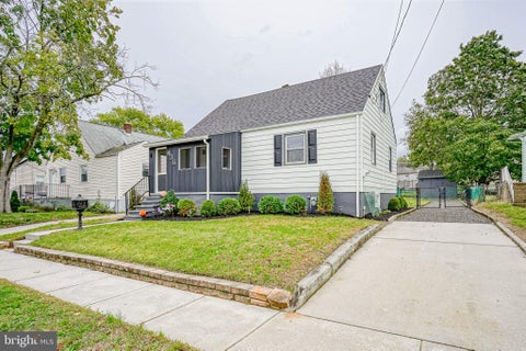 Photo of 436 Cook Avenue, PAULSBORO, NJ 08066 (MLS # NJGL2079506)