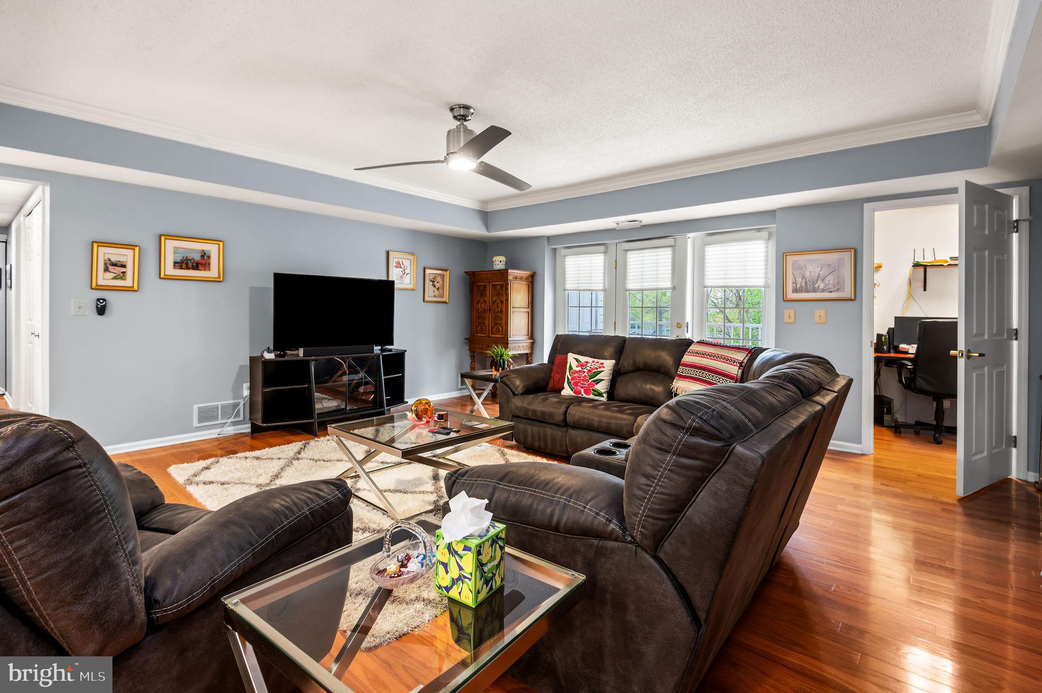 CENTENNIAL STATION - Residential