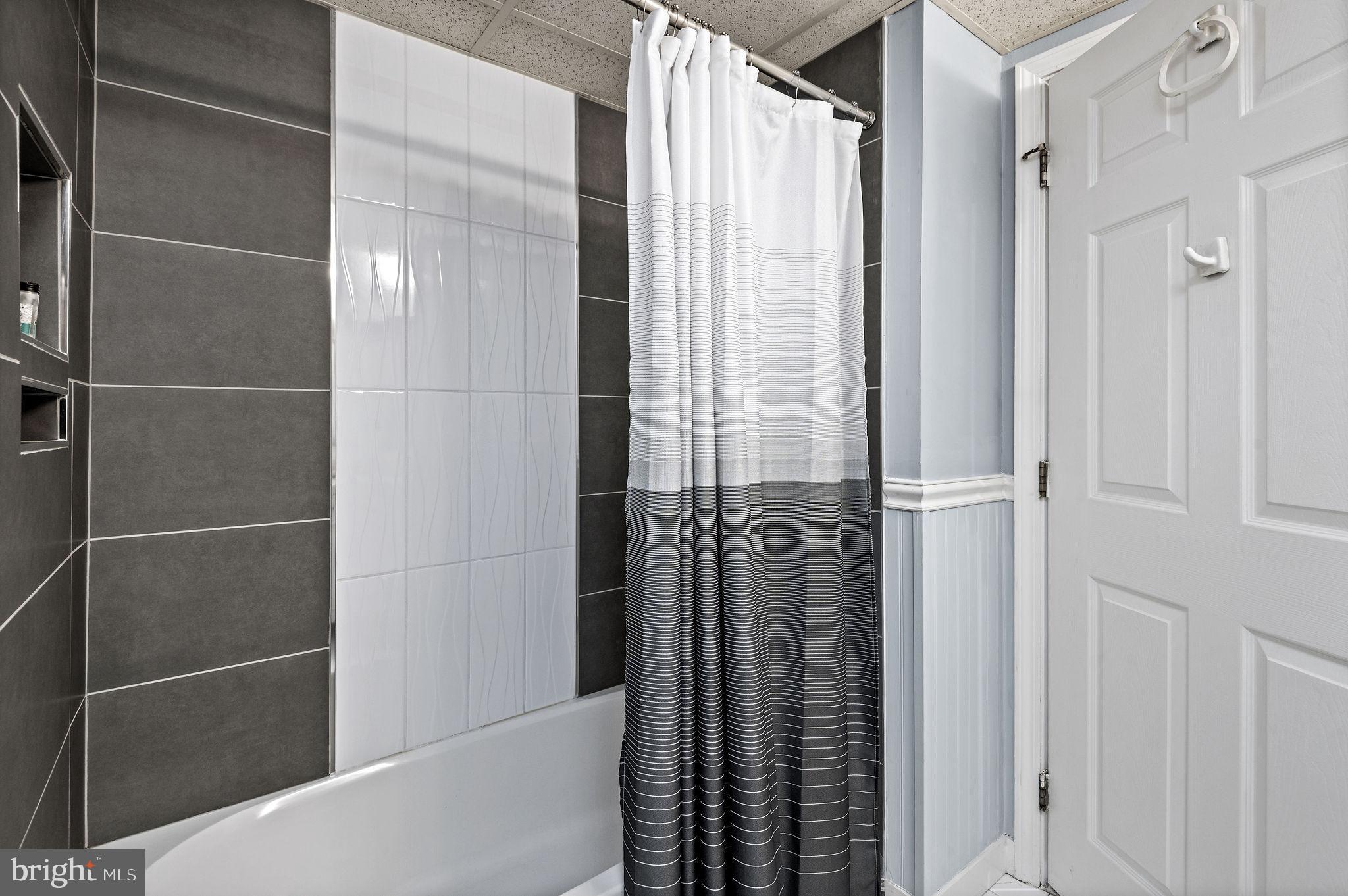 CENTENNIAL STATION - Residential