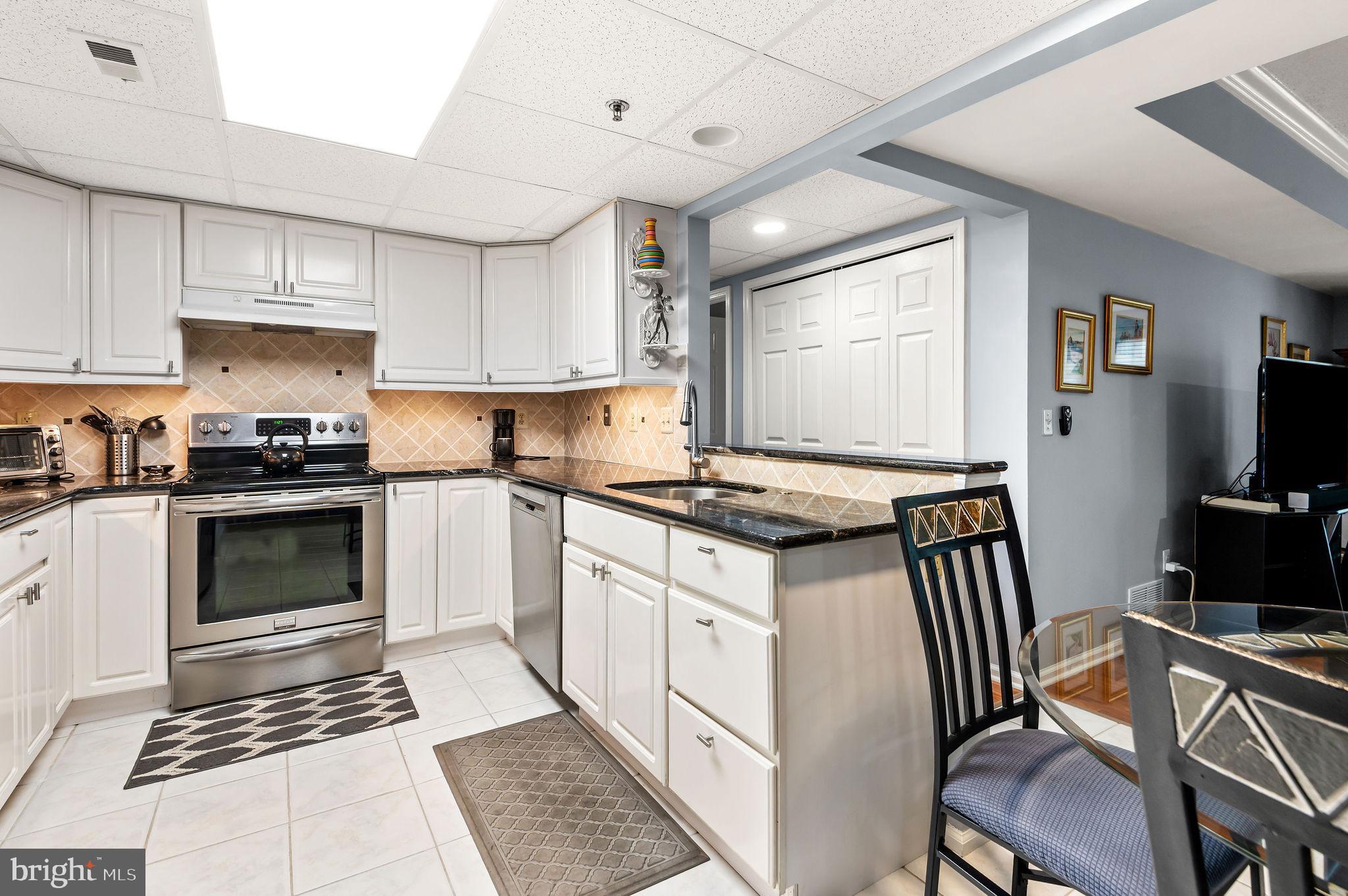 CENTENNIAL STATION - Residential