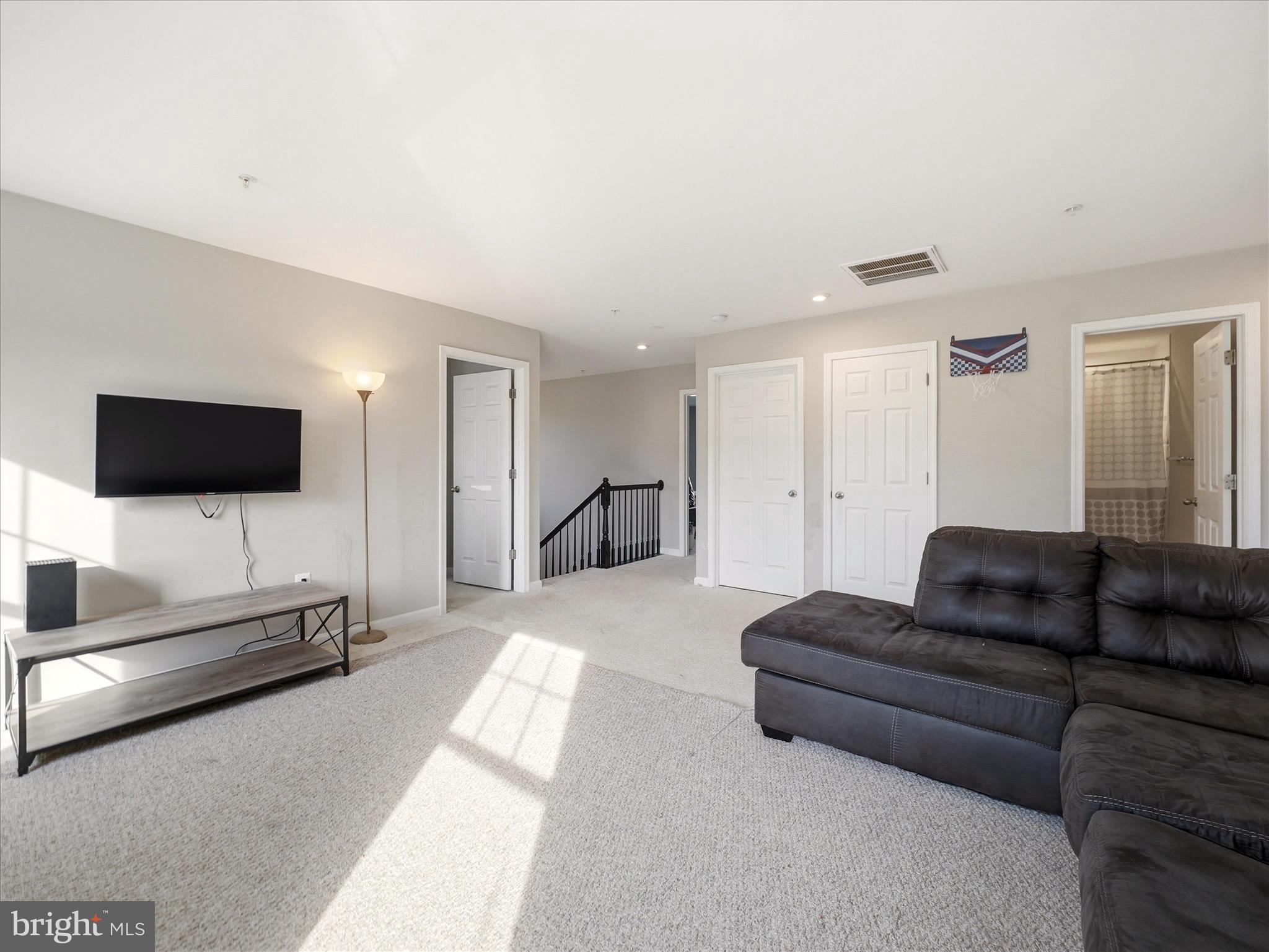 HAGERS CROSSING - Residential