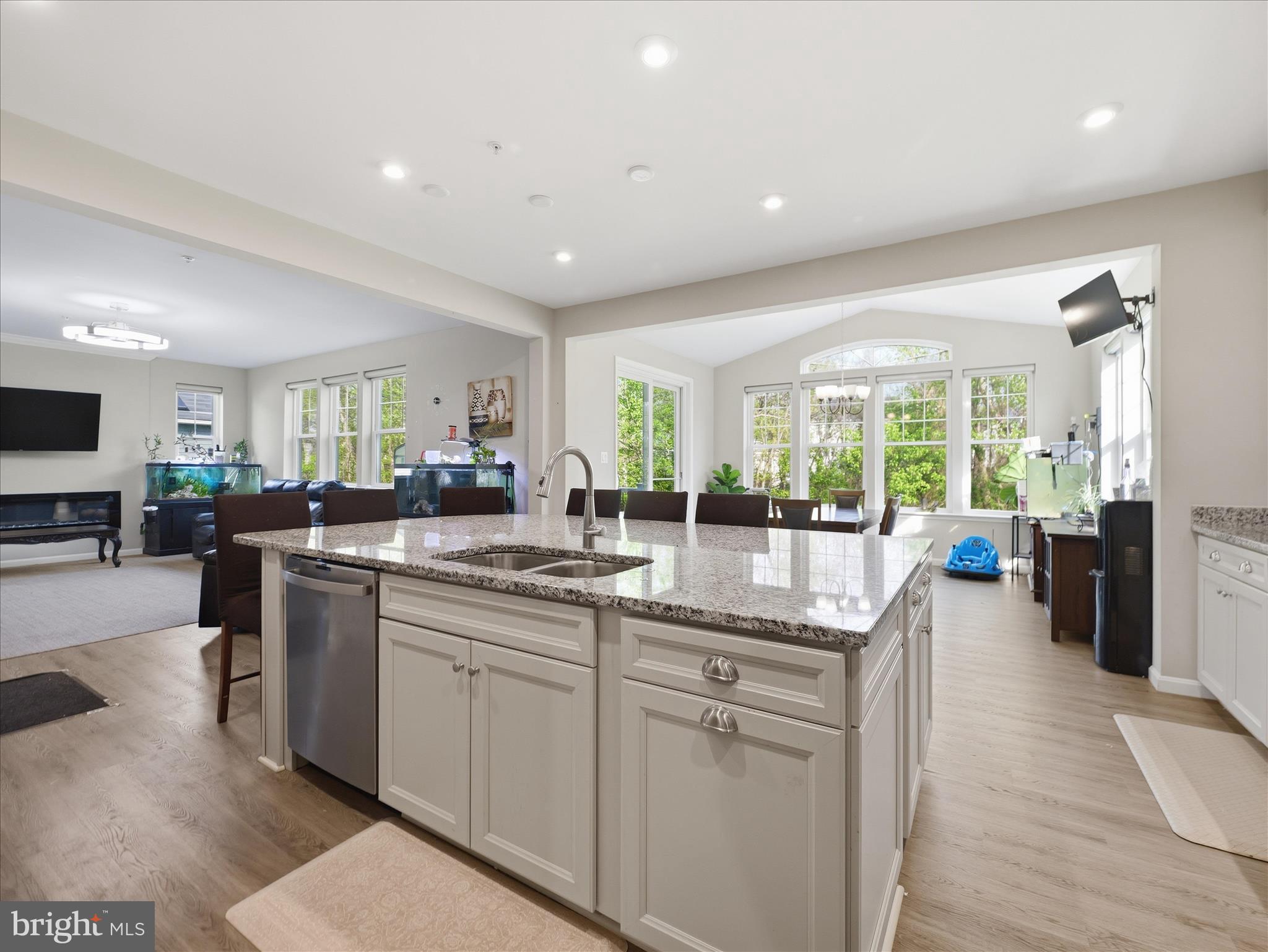 HAGERS CROSSING - Residential