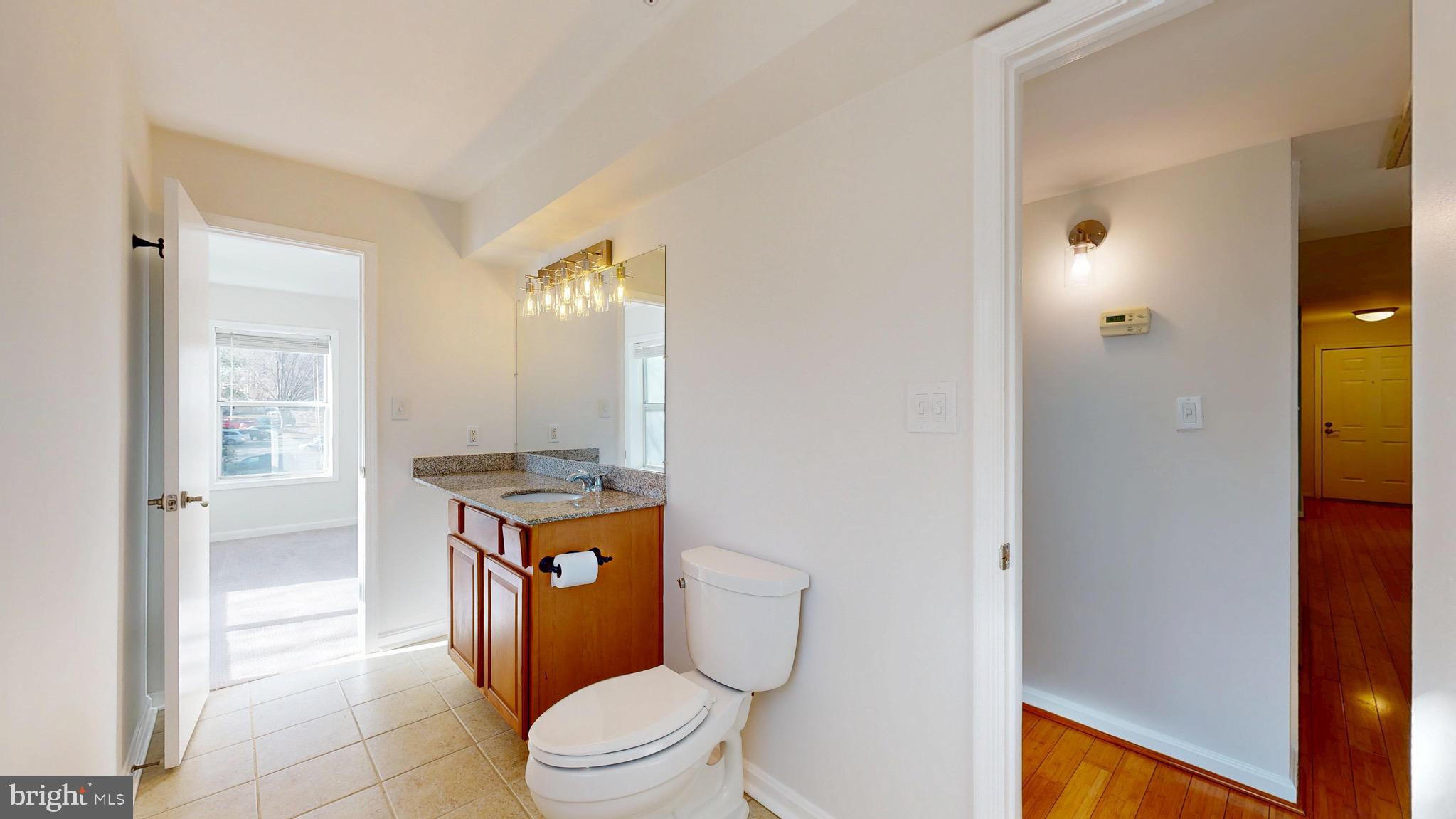 FOUR WINDS AT OAKTON - Residential