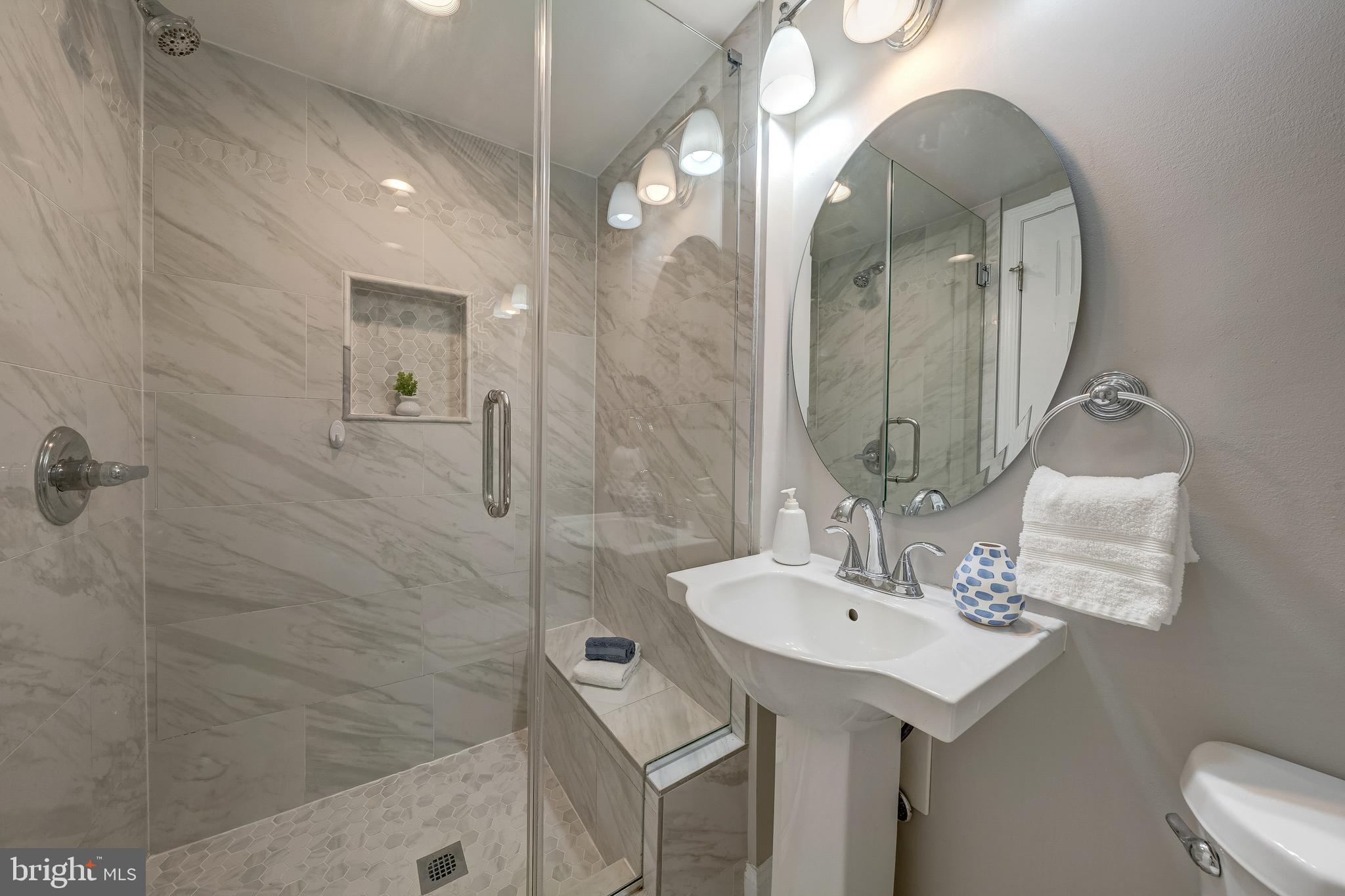 FAIRFAX WOODS - Residential