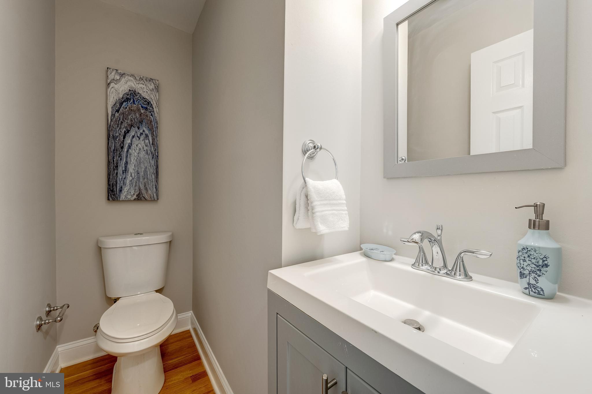 FAIRFAX WOODS - Residential