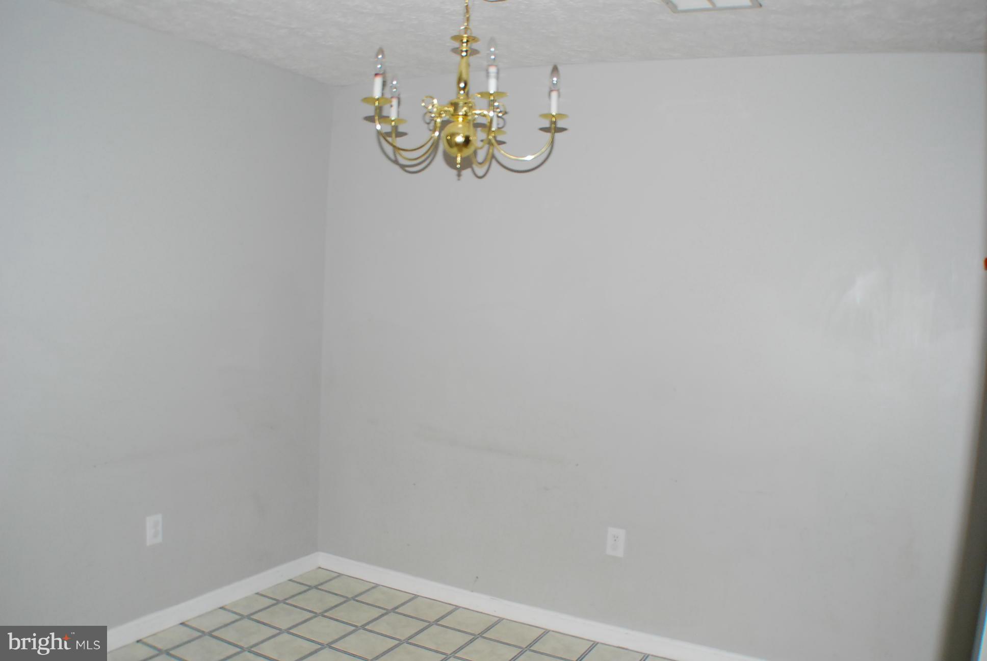 SIGNAL KNOB STATION - Residential Lease