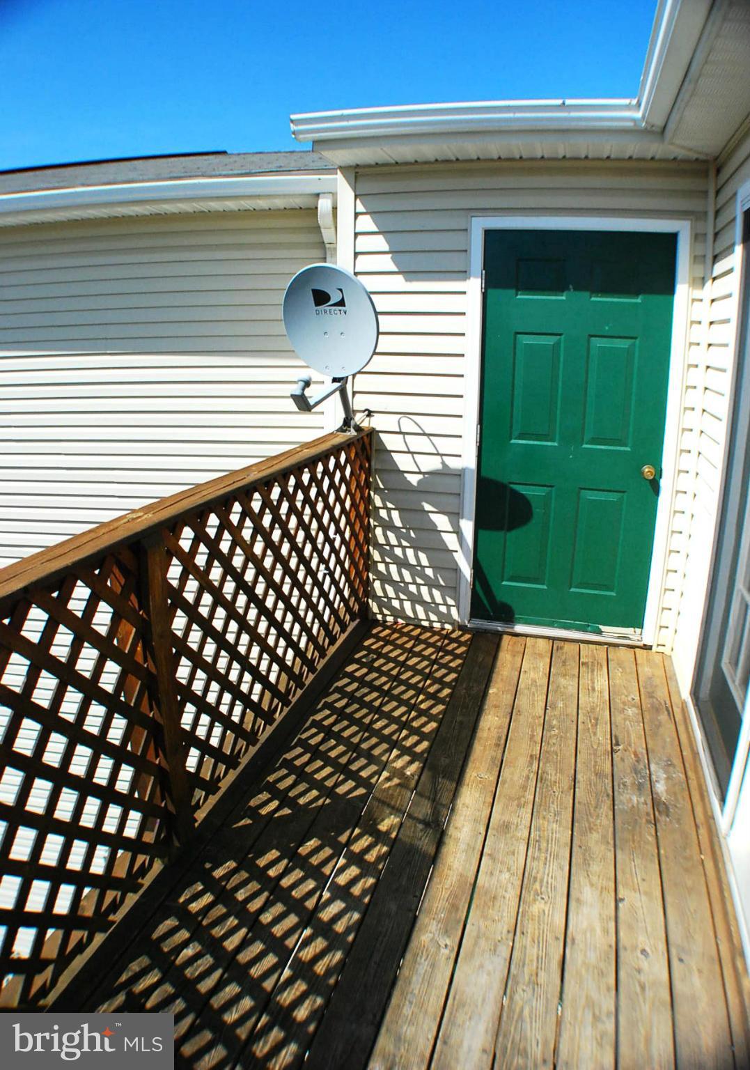 SIGNAL KNOB STATION - Residential Lease