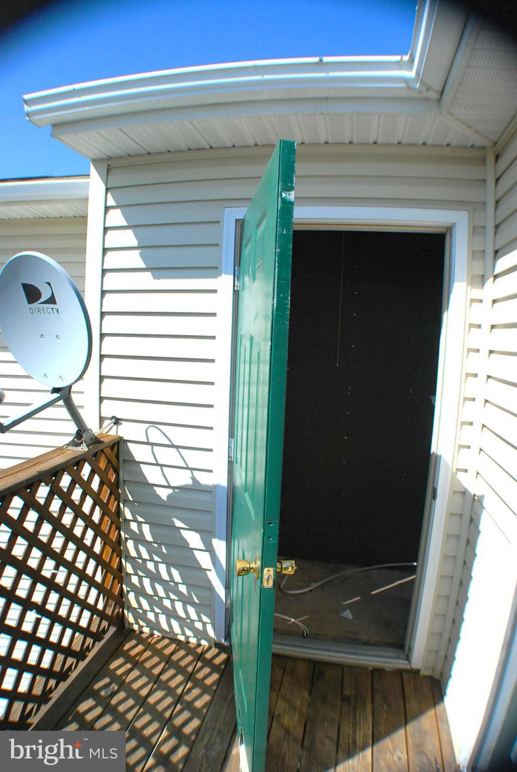 SIGNAL KNOB STATION - Residential Lease