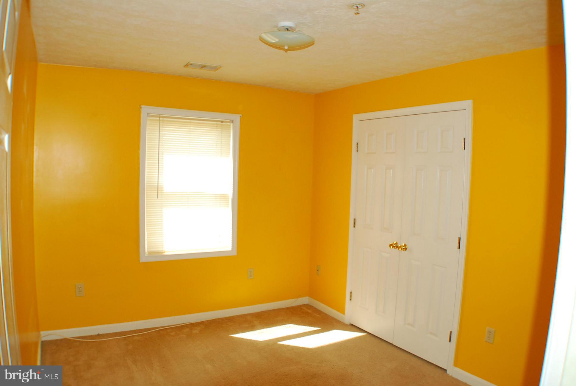SIGNAL KNOB STATION - Residential Lease