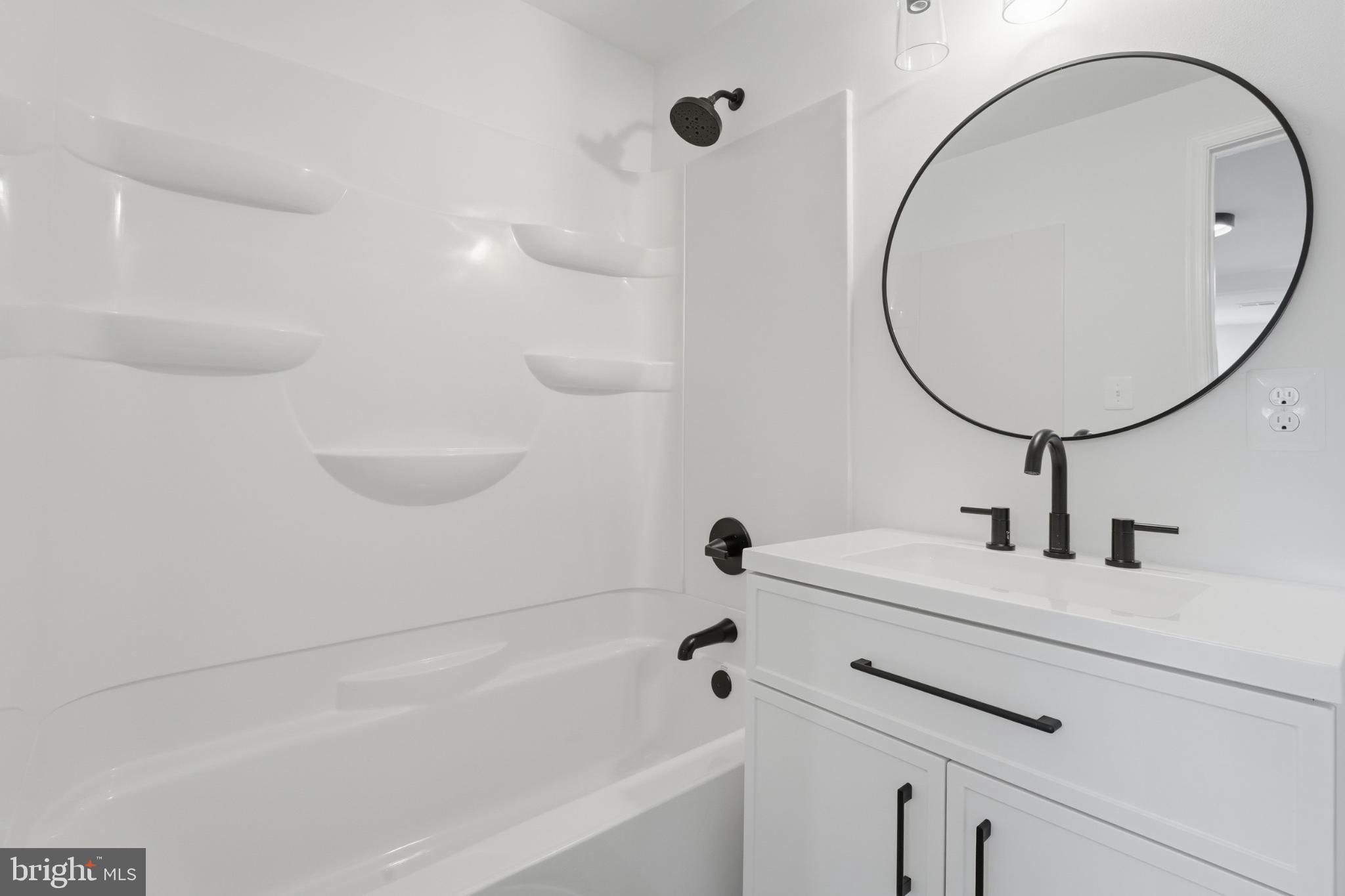 WOLFTOWN - Residential