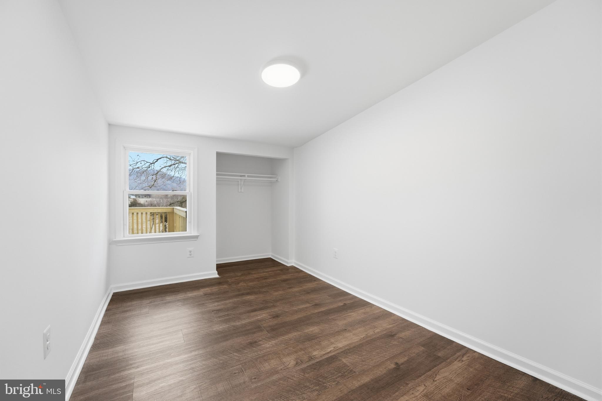 WOLFTOWN - Residential