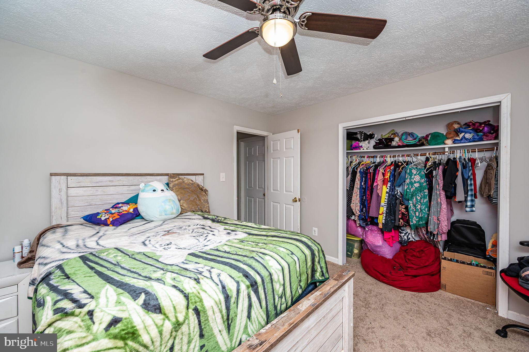 LAKE WILDERNESS - Residential