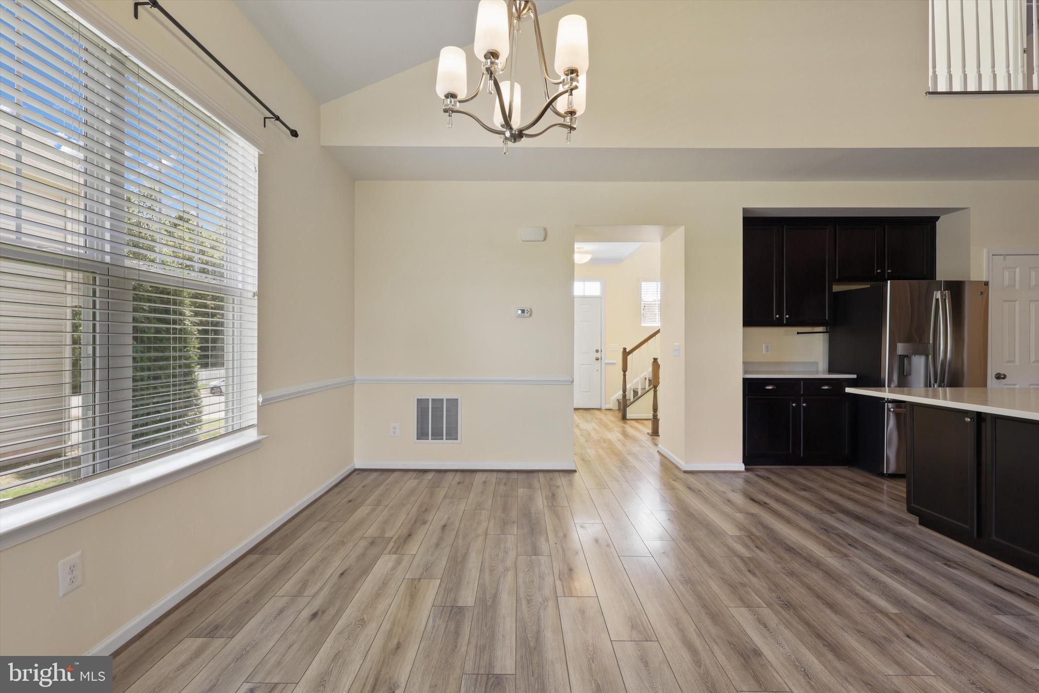 AVENDALE WOODLAND GROVE - Residential Lease